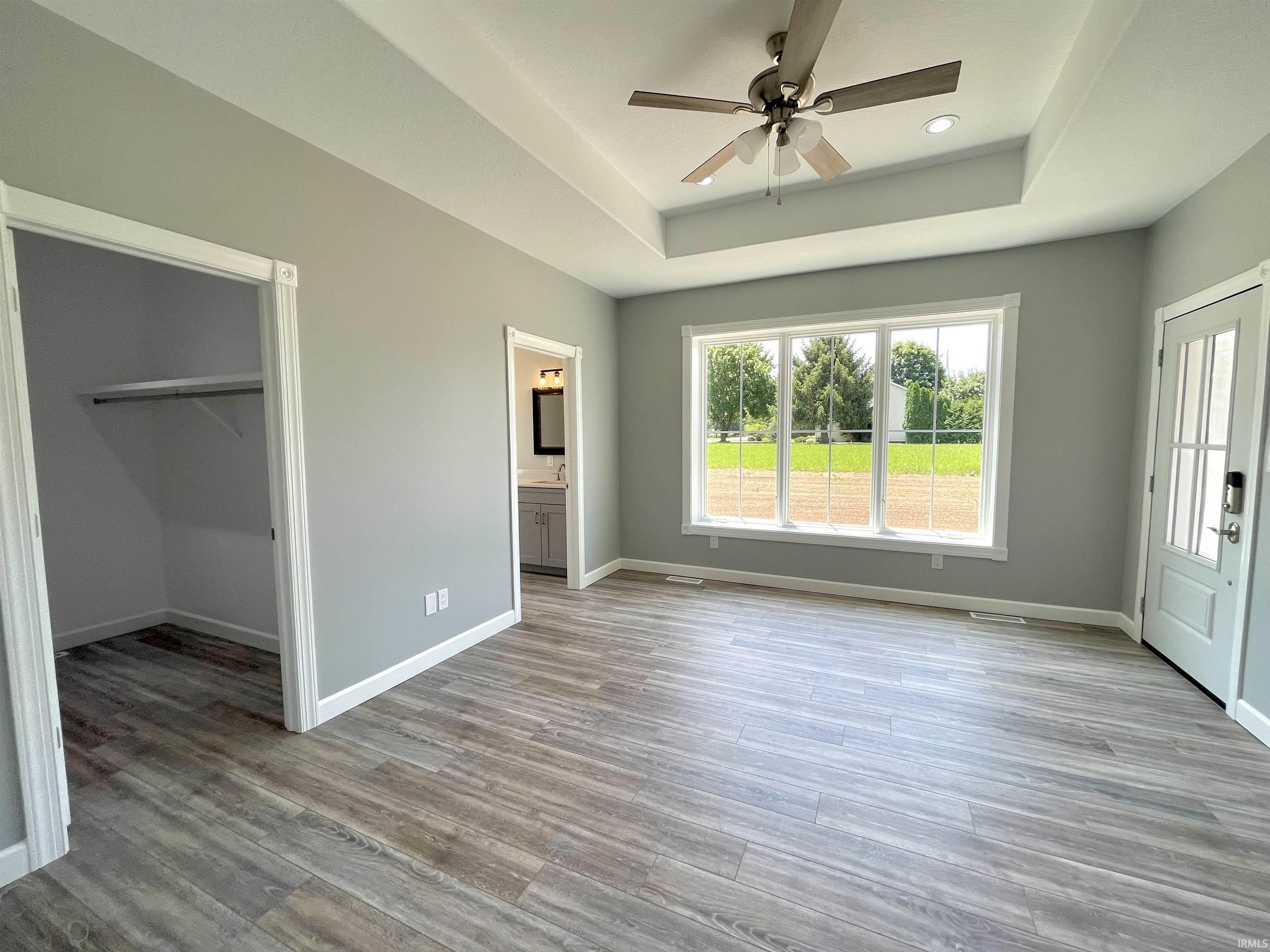 9553 Country Lane