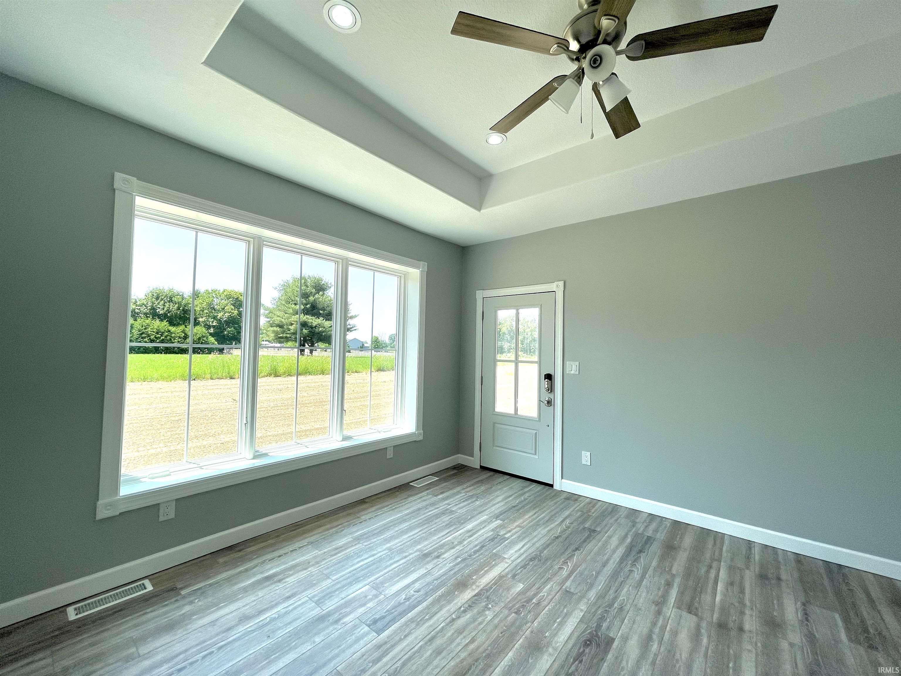9553 Country Lane
