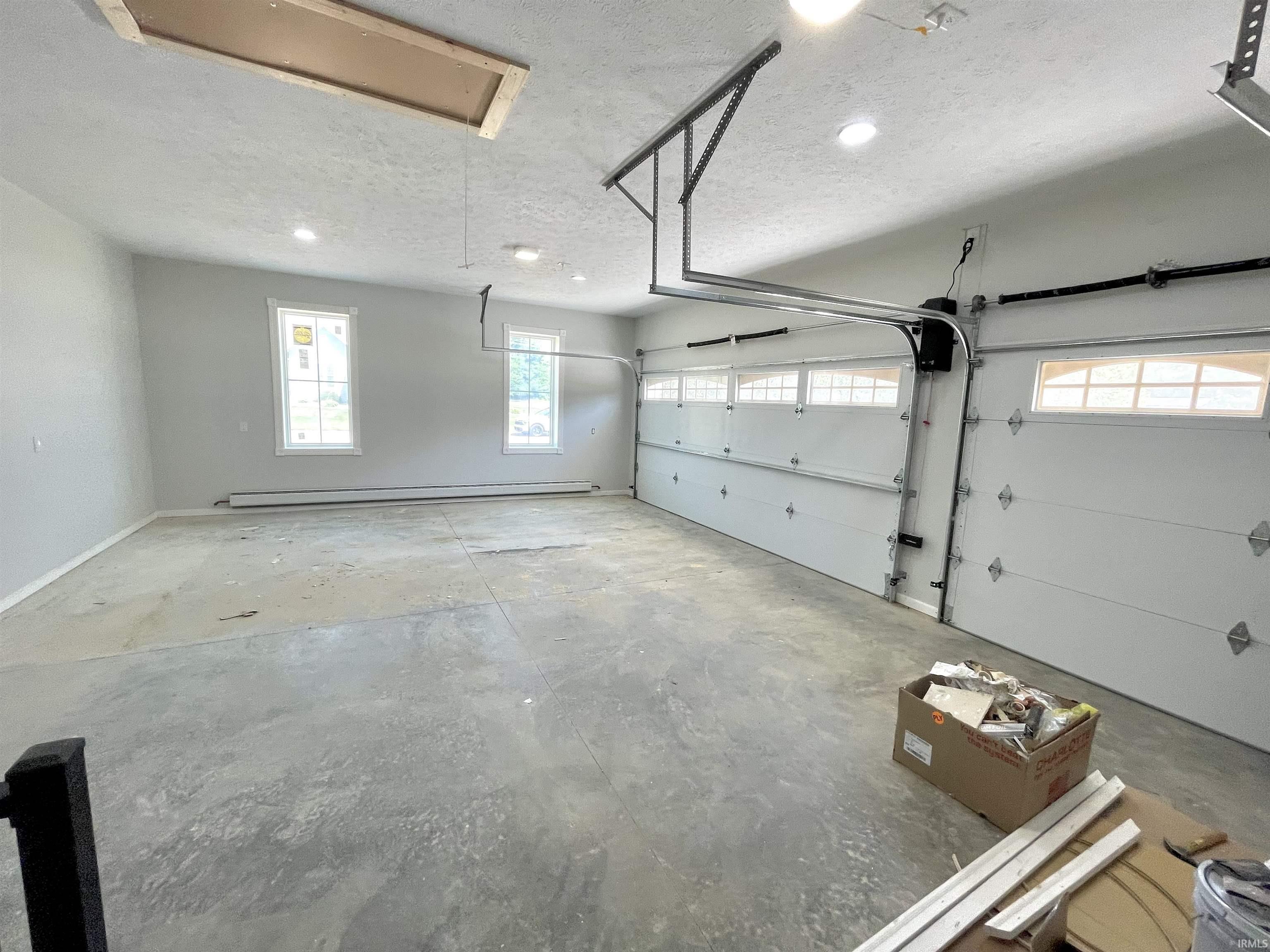 9553 Country Lane