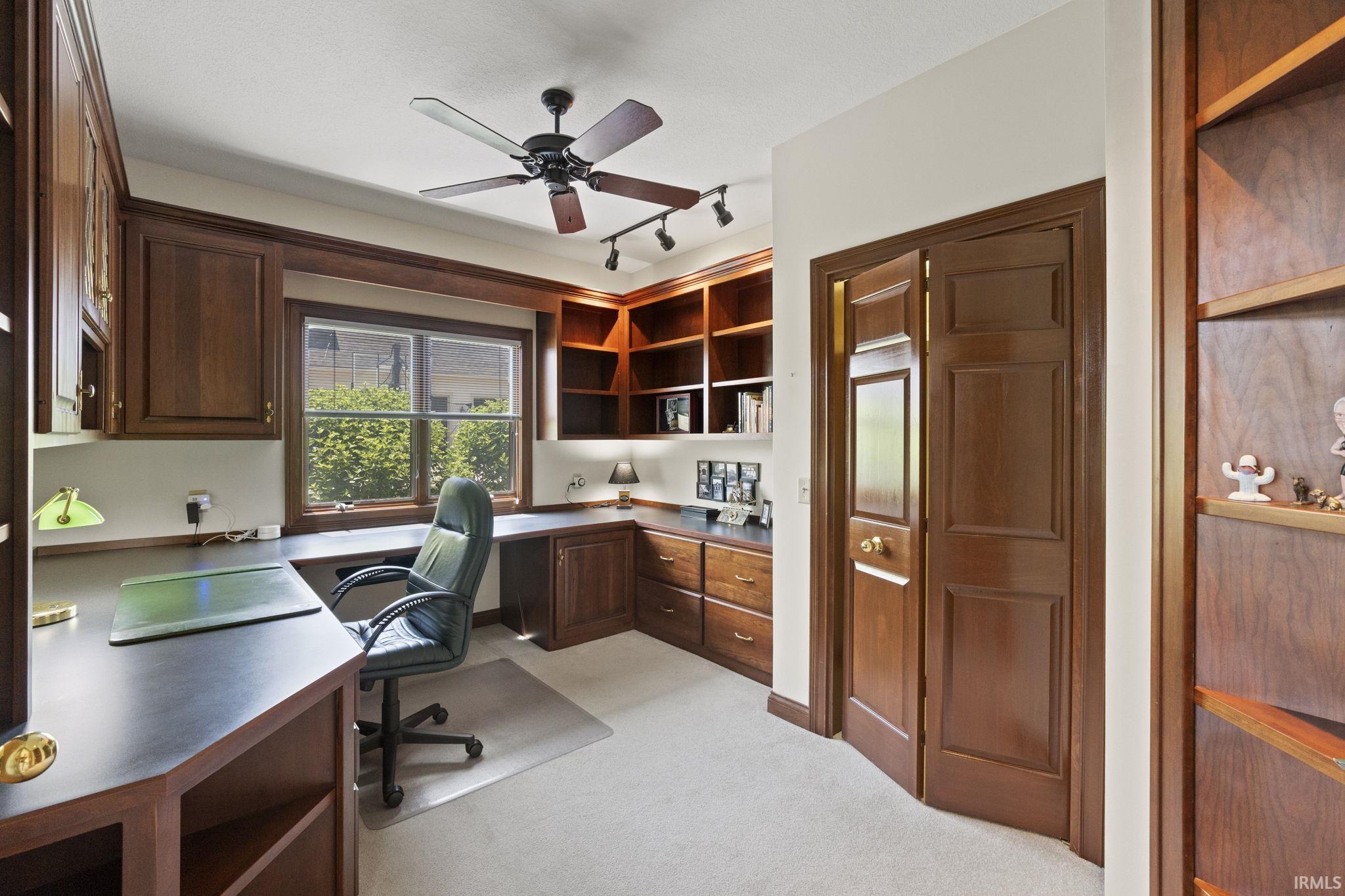 6030 Cherry Hill