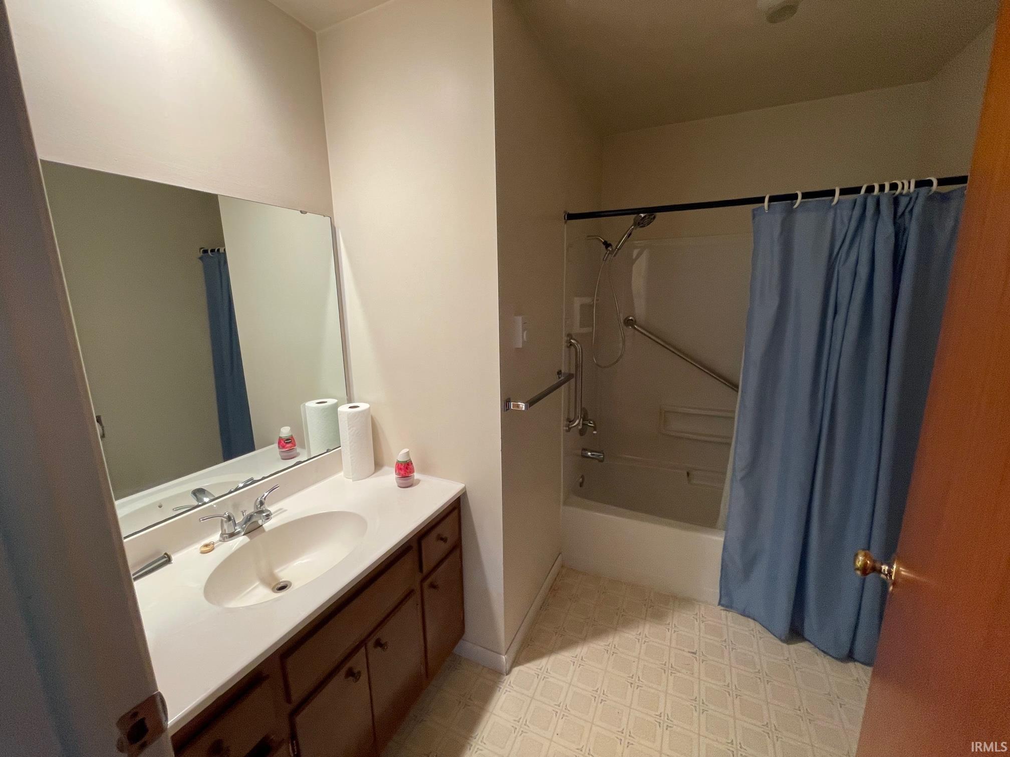 4284 50 South