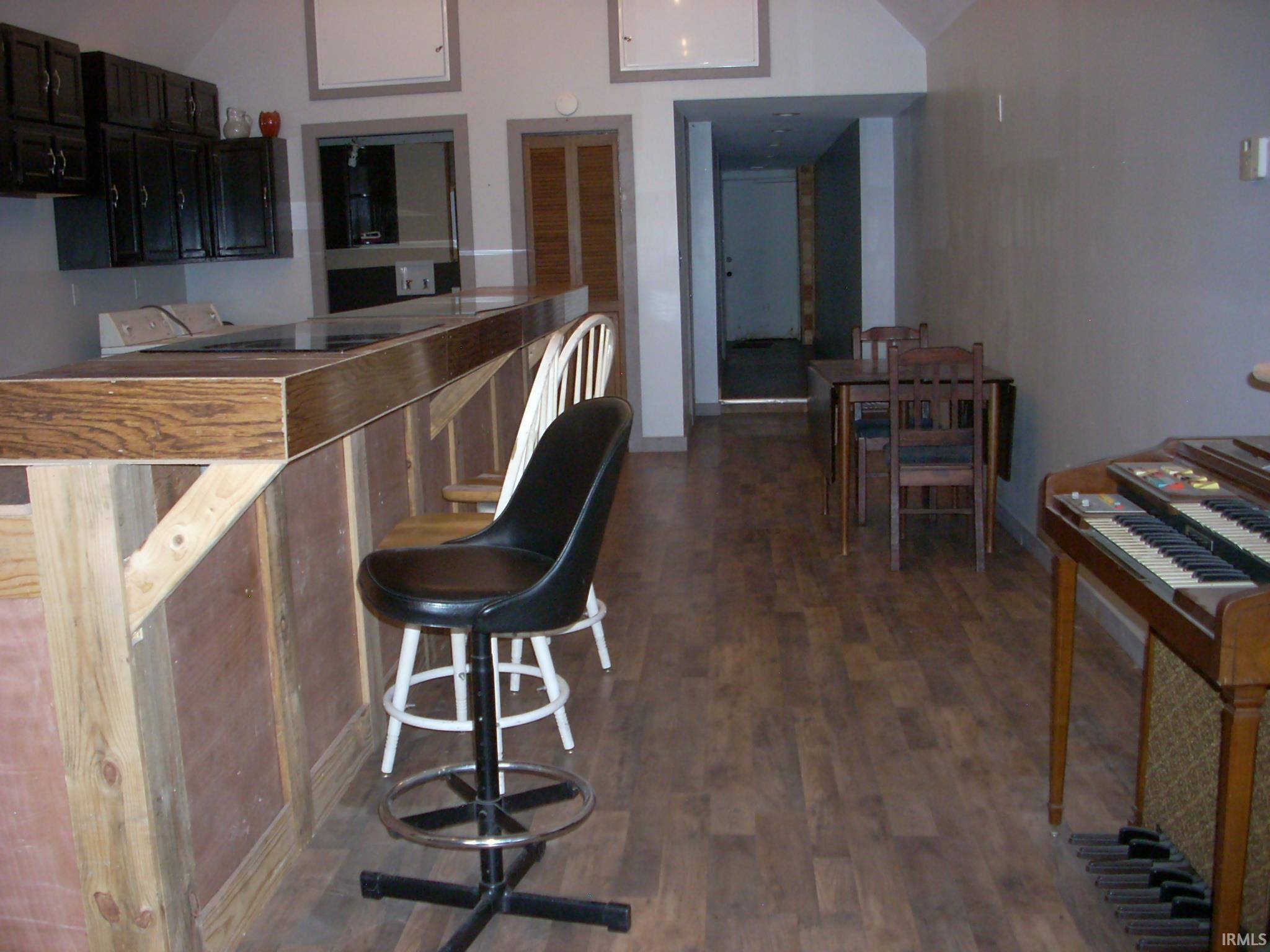107 Walnut