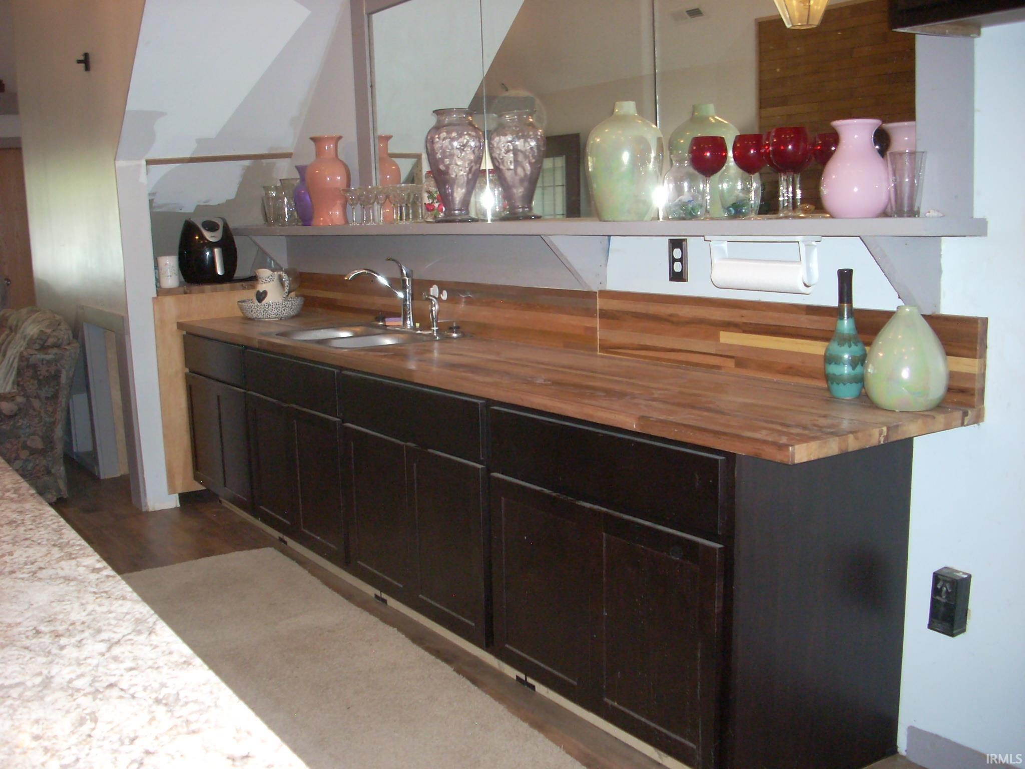 107 Walnut
