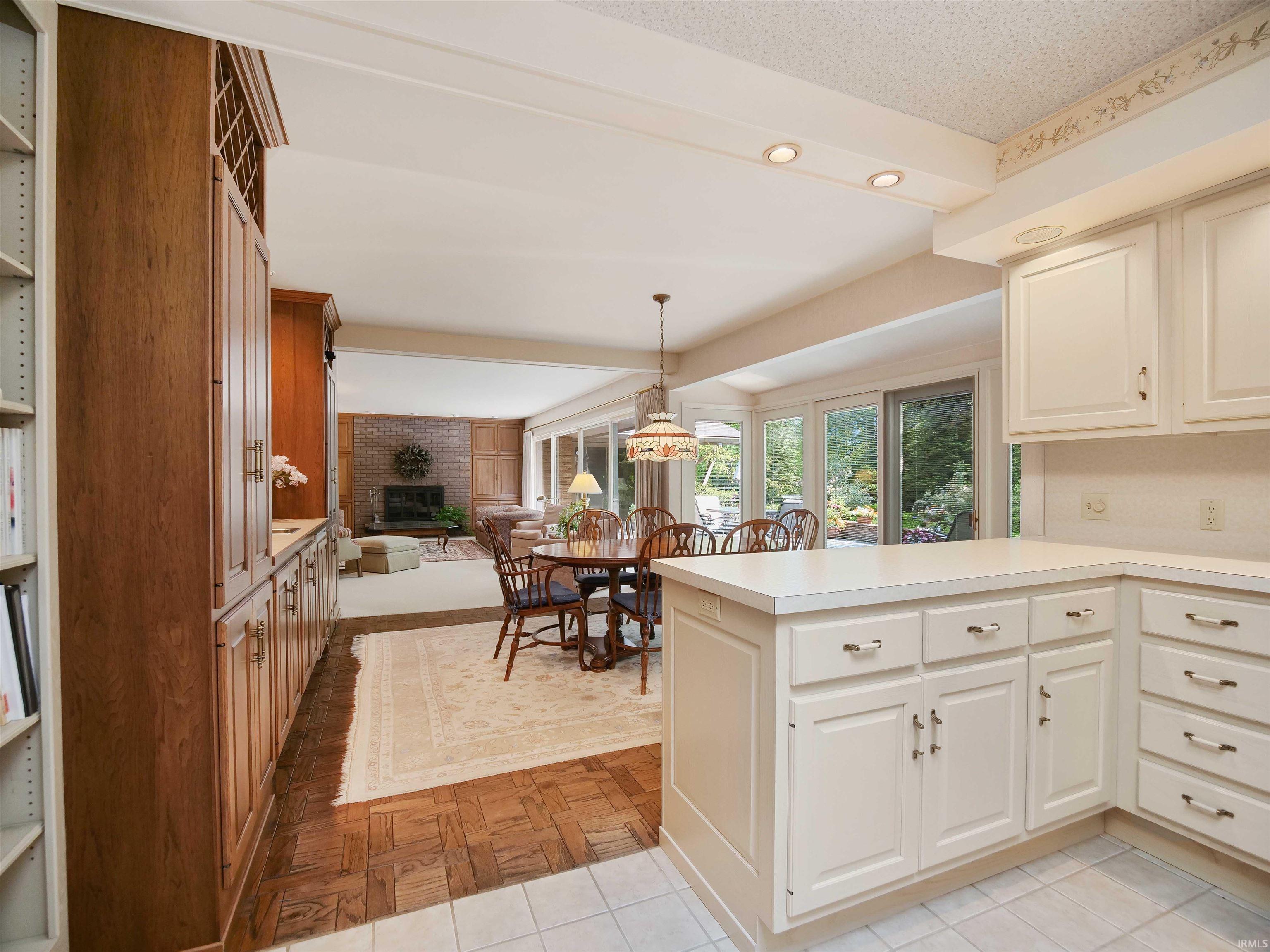 2815 Covington Lake