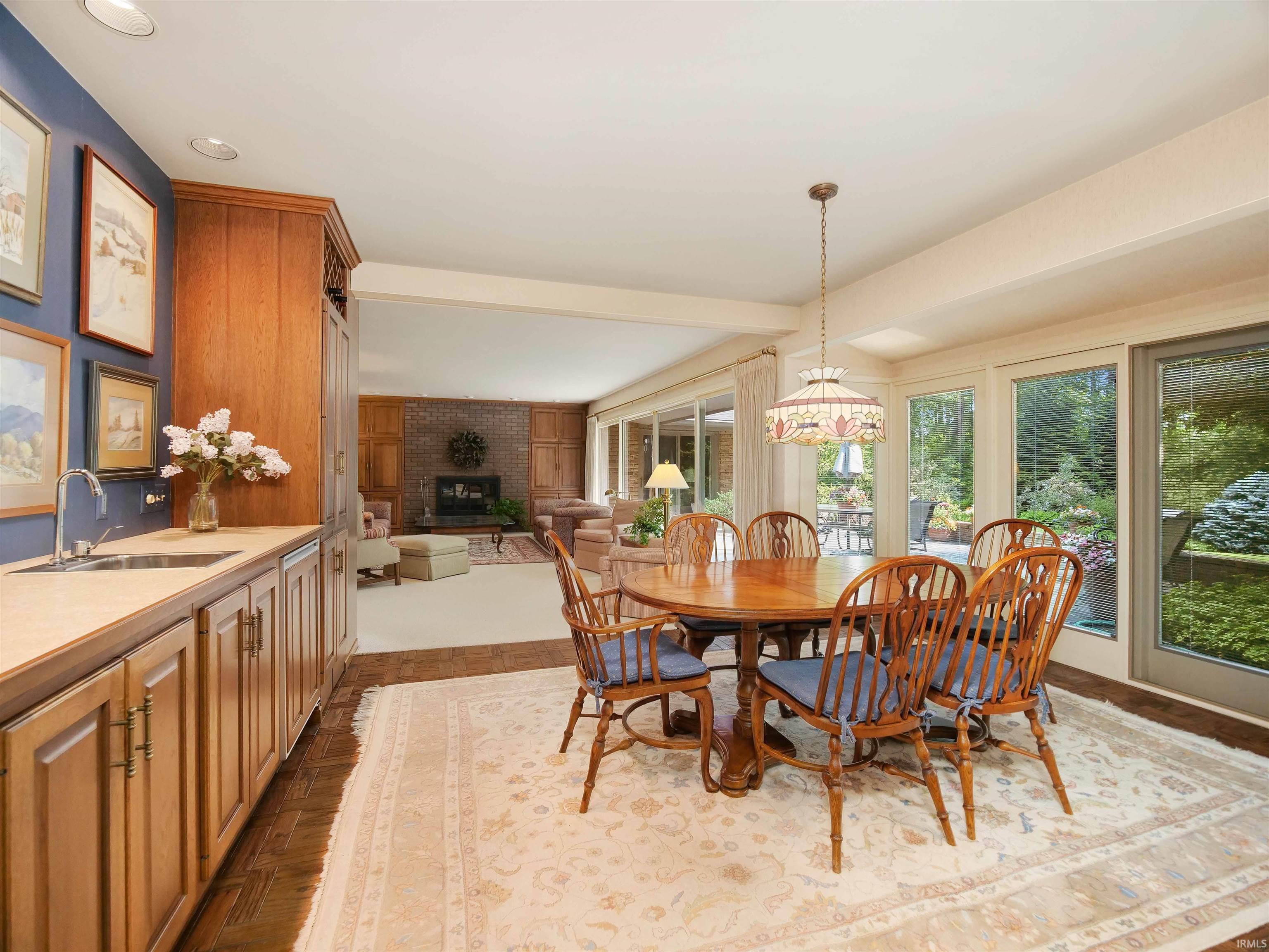 2815 Covington Lake