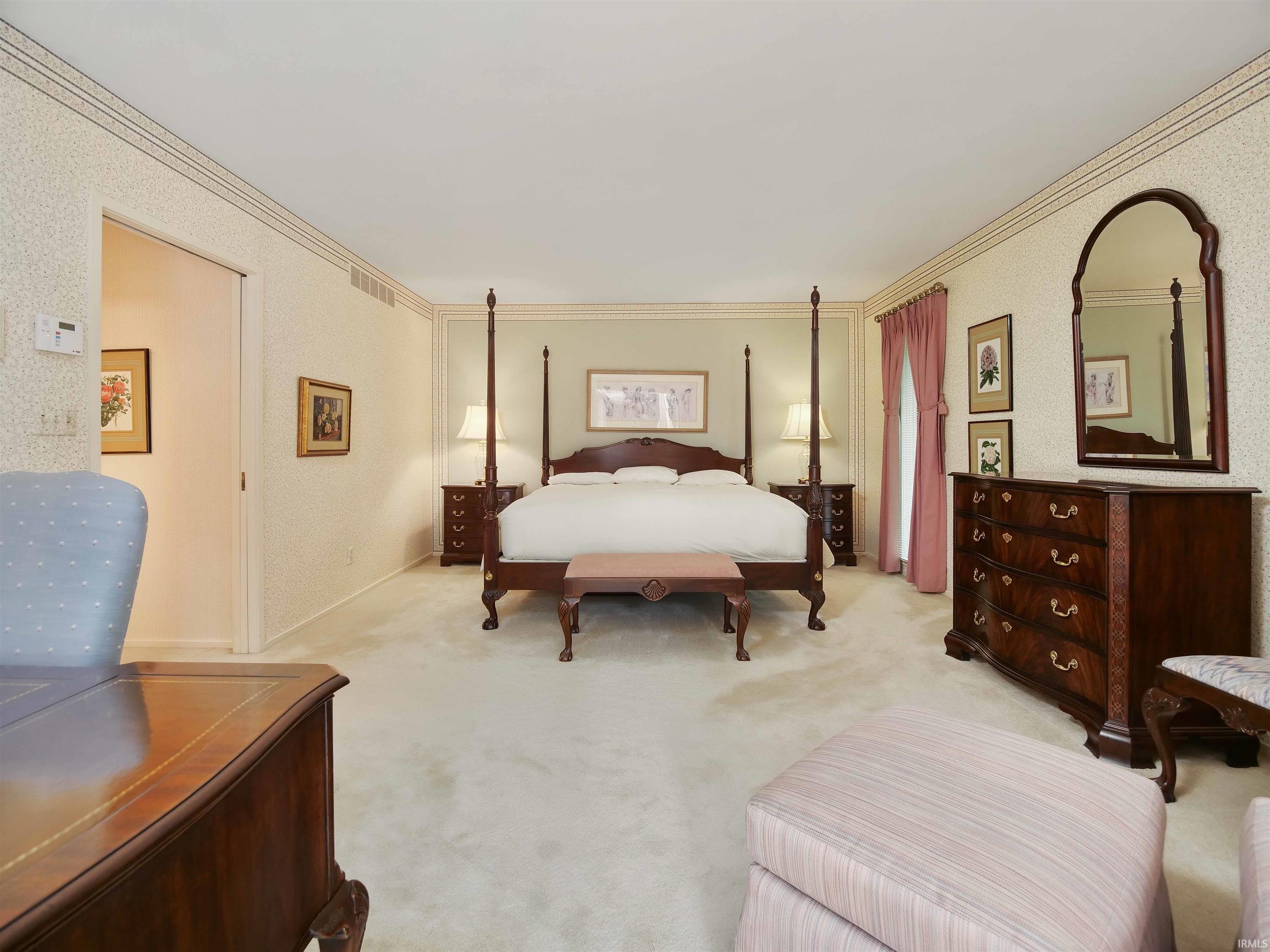 2815 Covington Lake