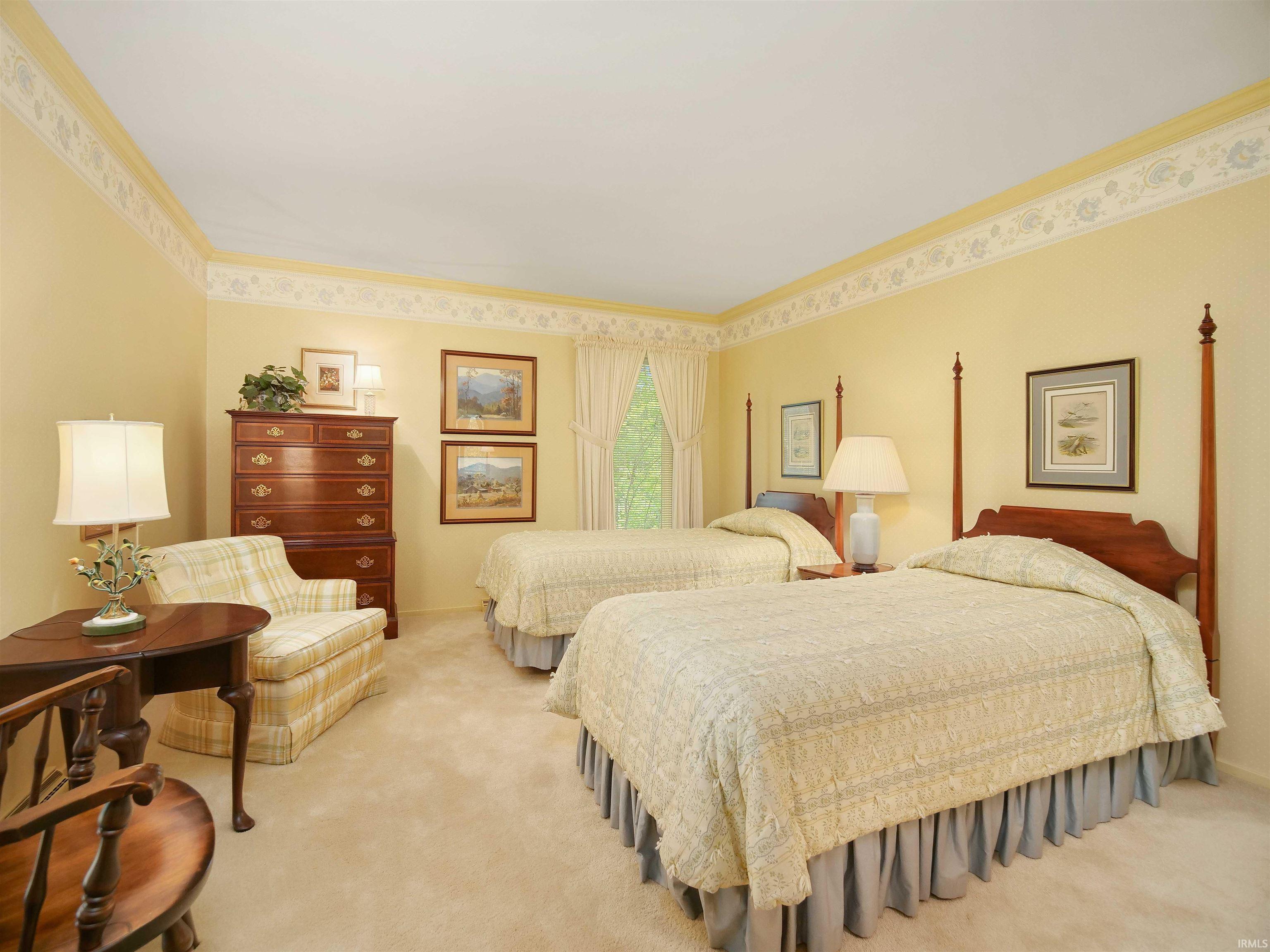 2815 Covington Lake