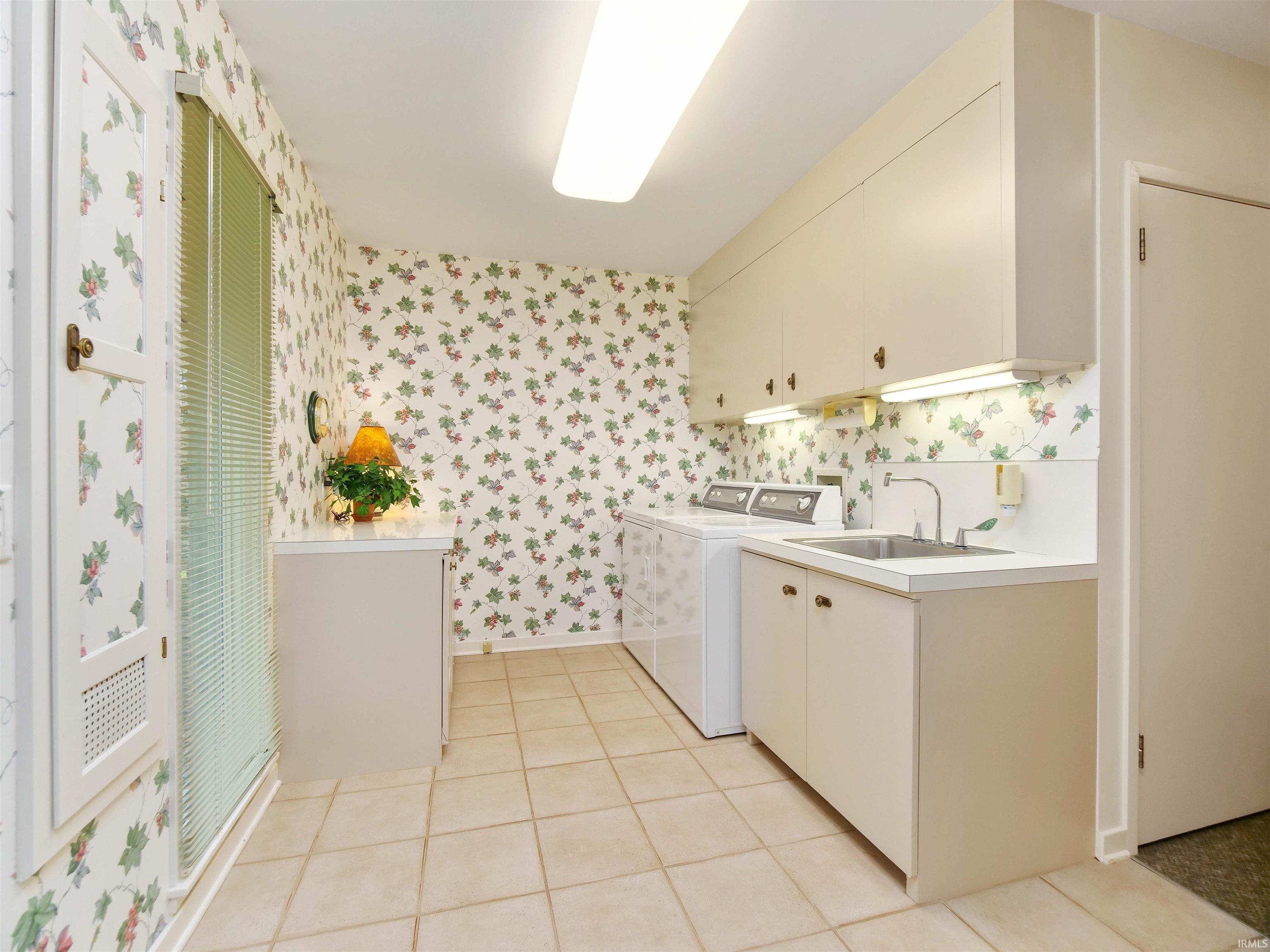 2815 Covington Lake