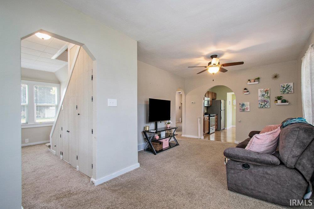 3405 Pleasant