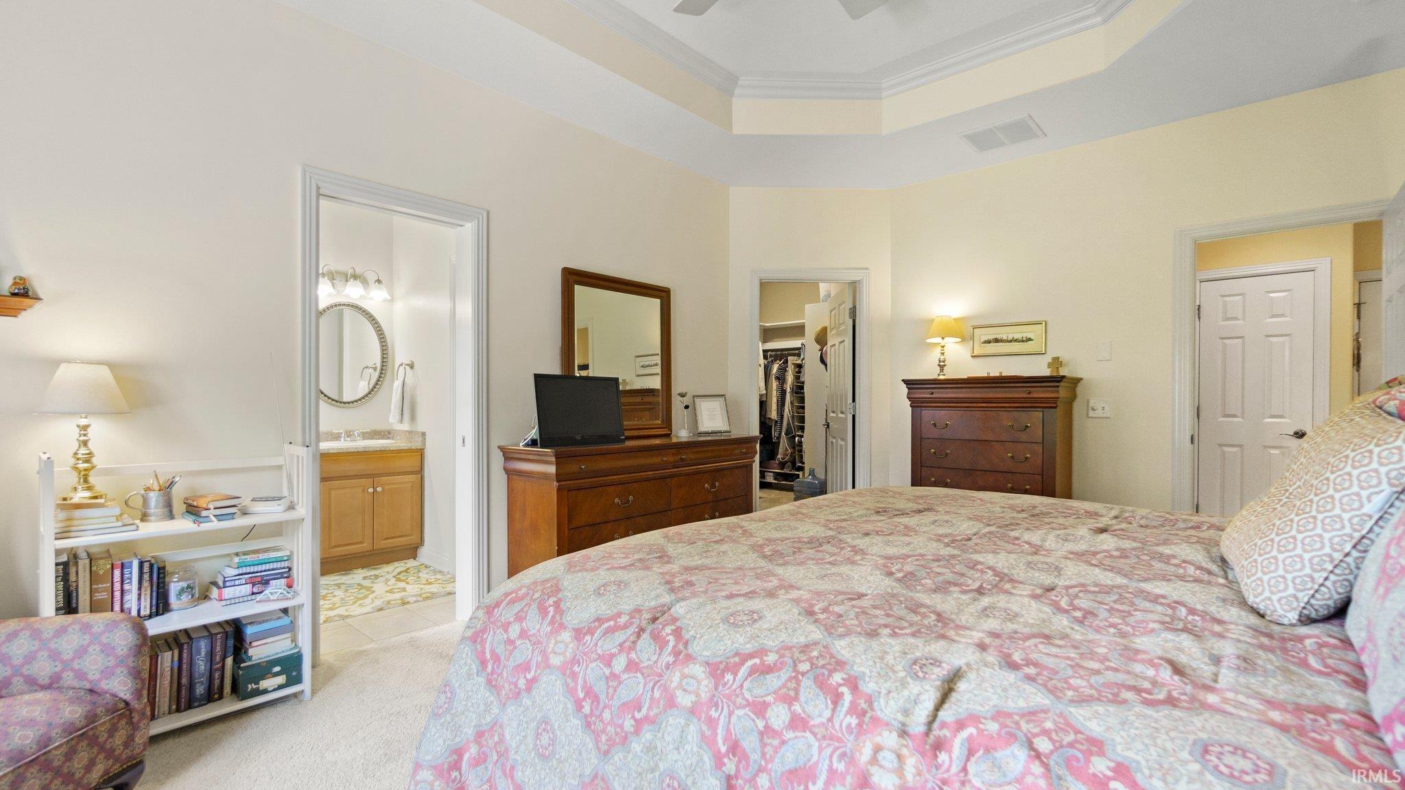 5817 Hemingway