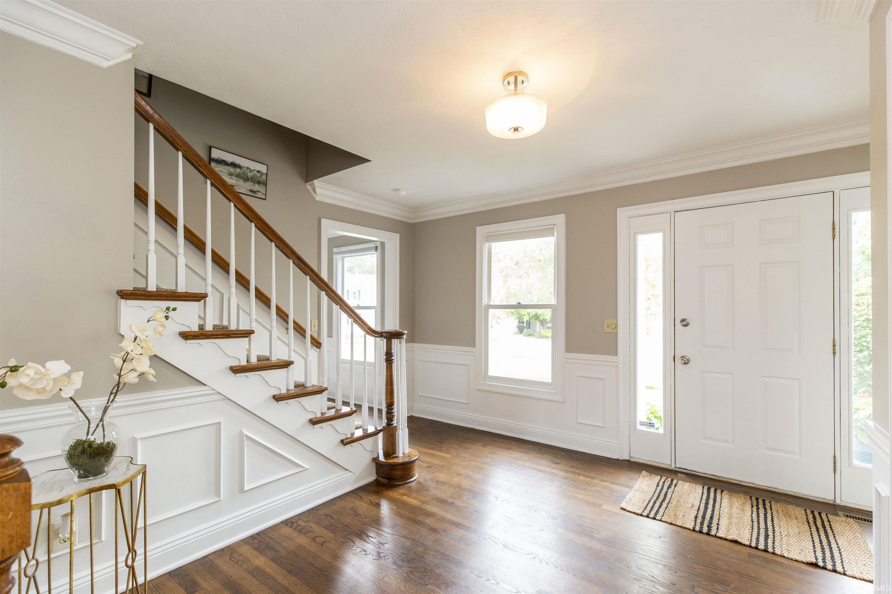 2808 Belknap