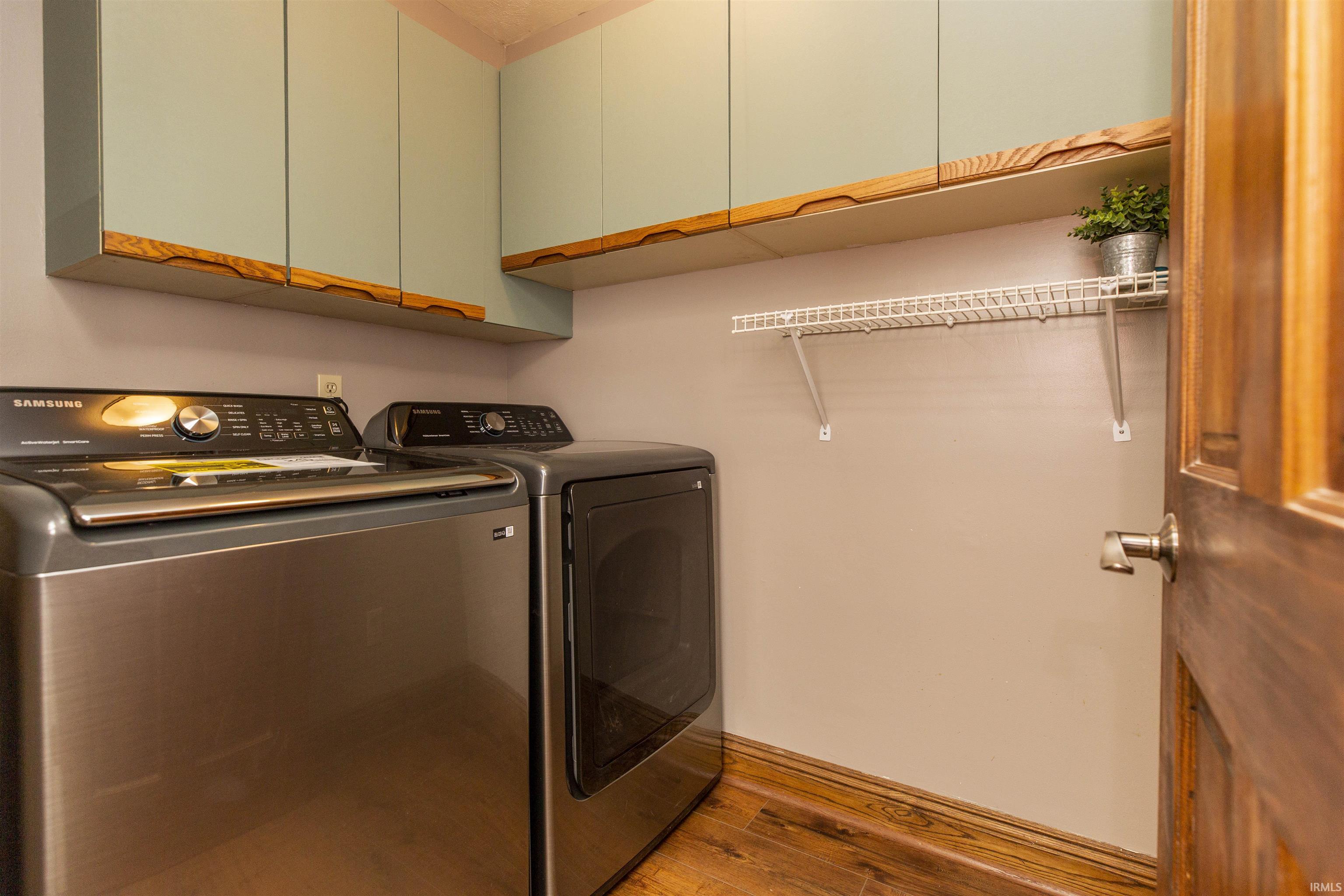 2808 Belknap
