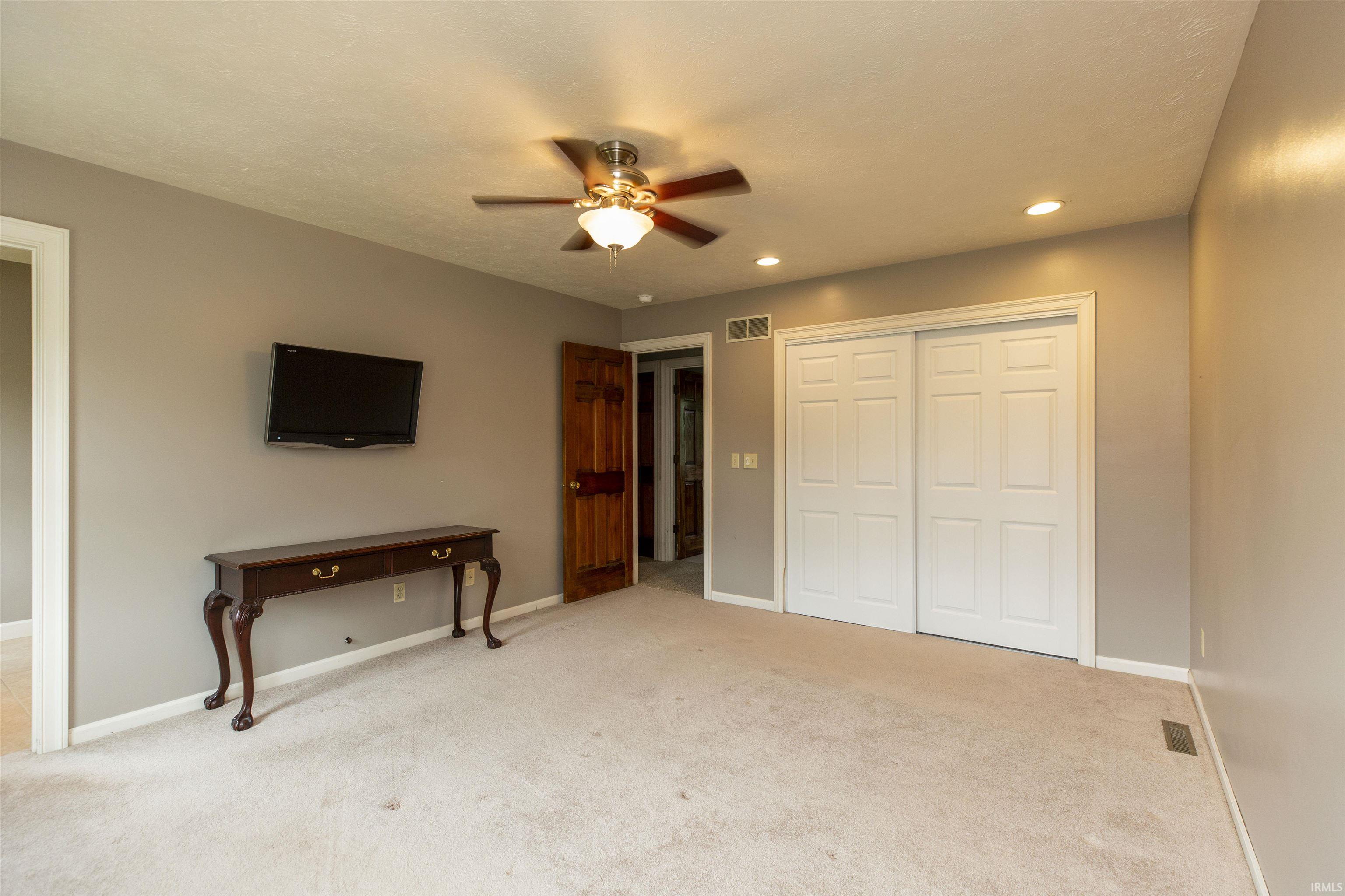 2808 Belknap