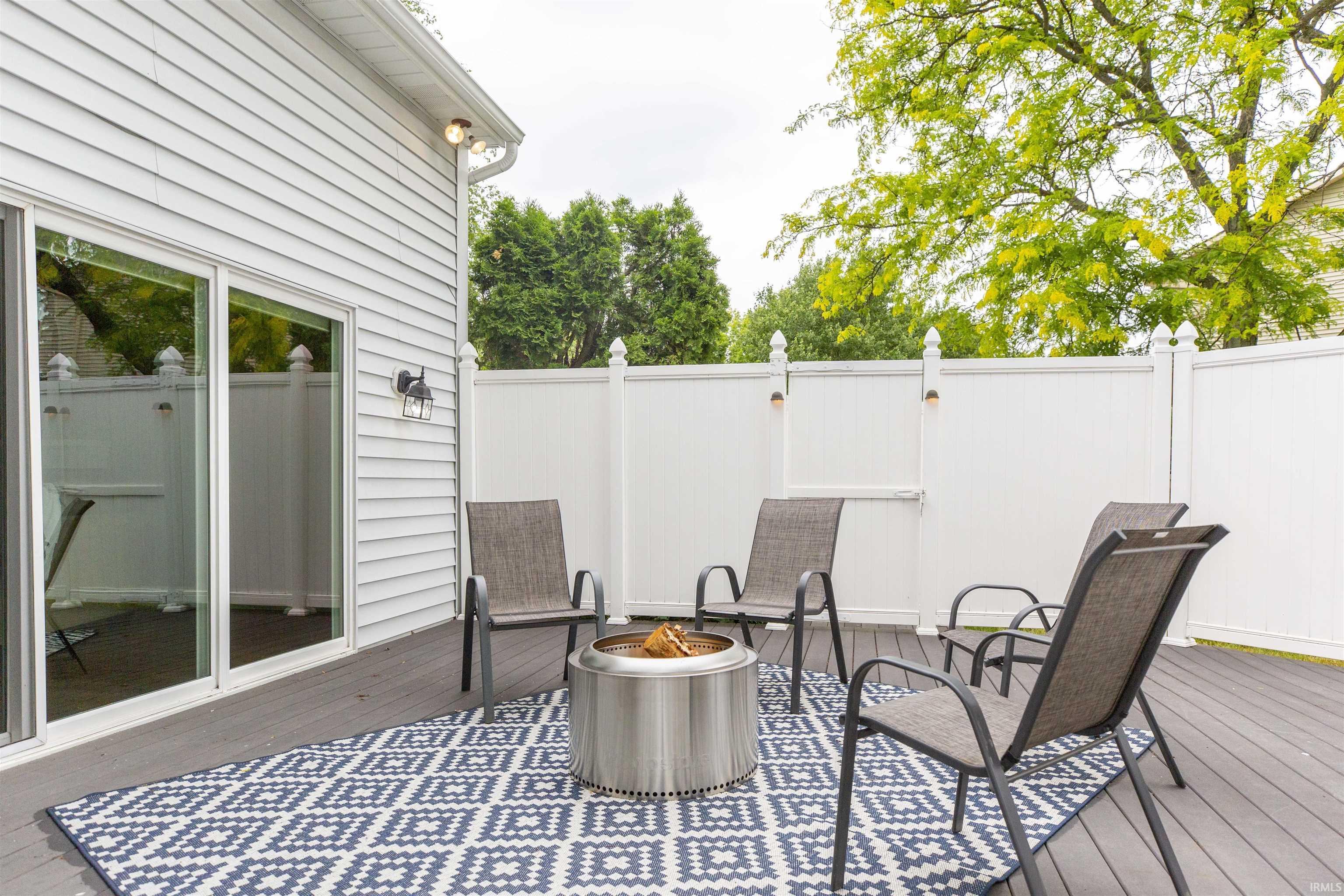 2808 Belknap