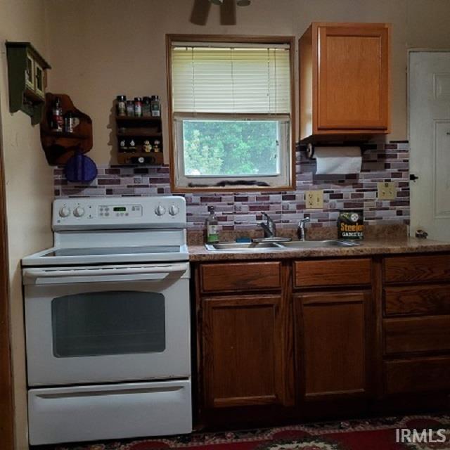 4974 County Road 54