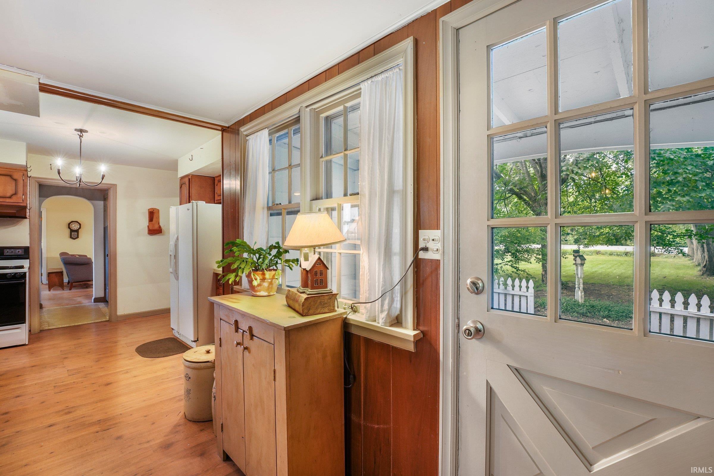 53425 County Road 7