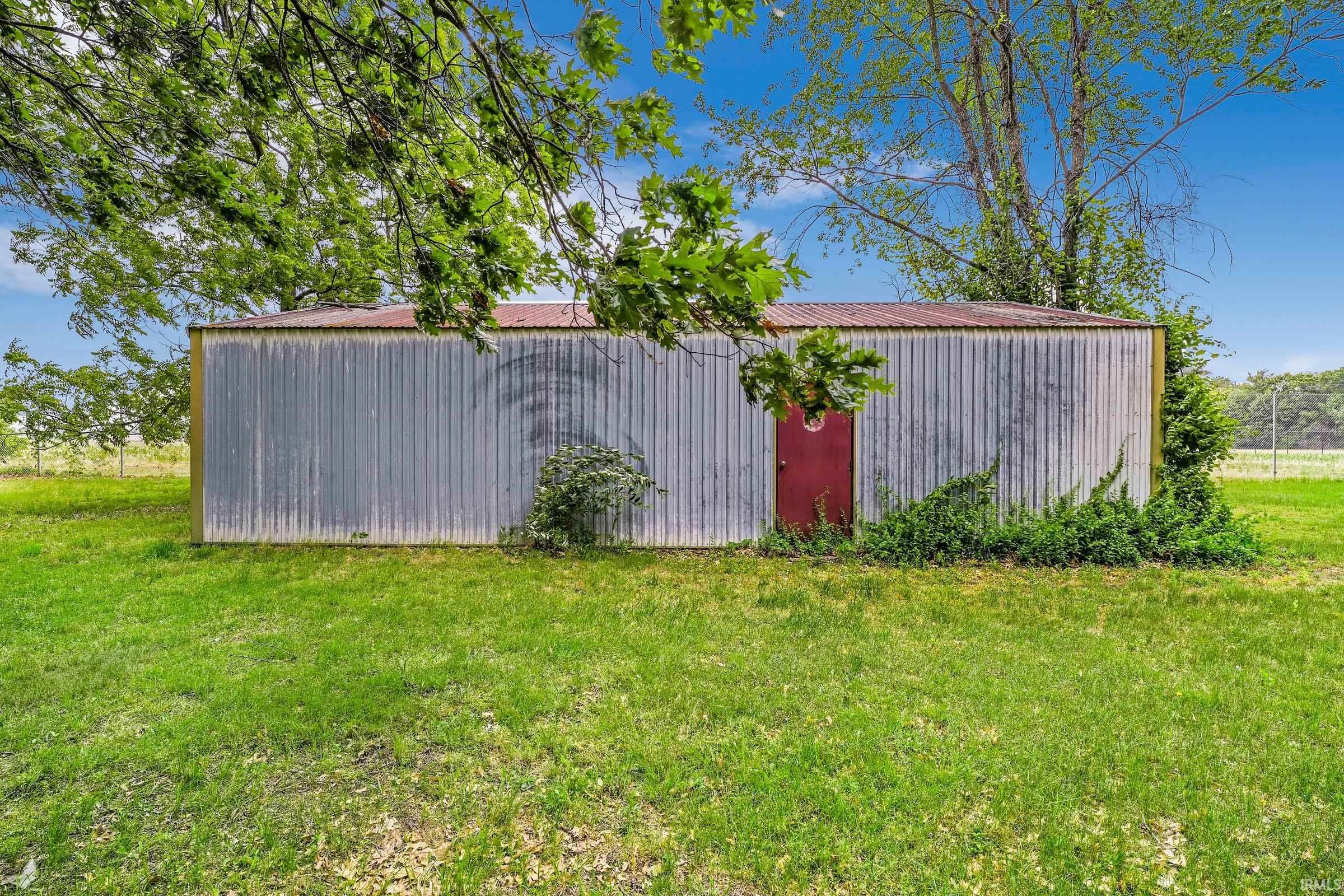 53425 County Road 7