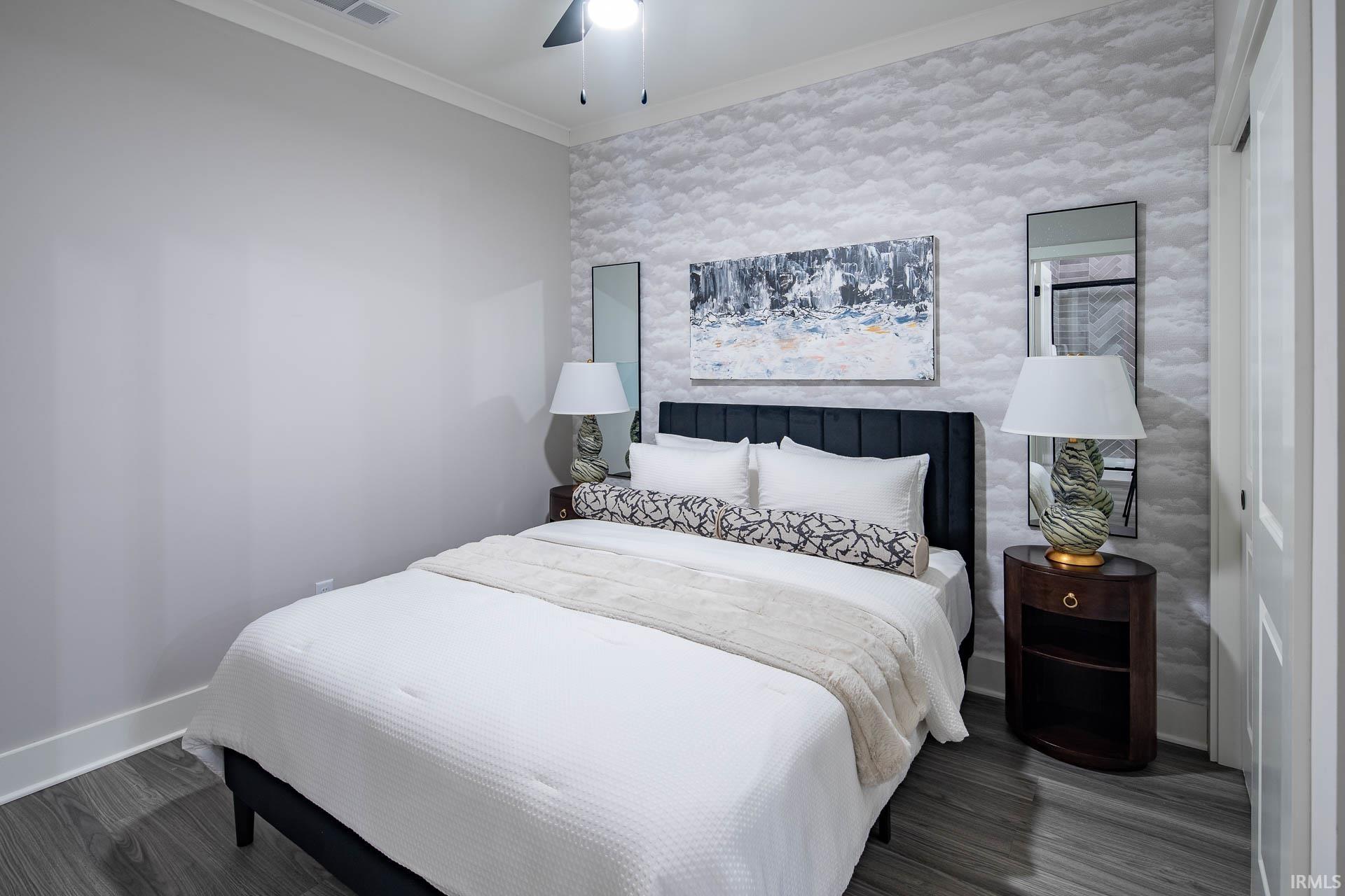 1010 Corby Unit 105, Apt Unit 105 Bre