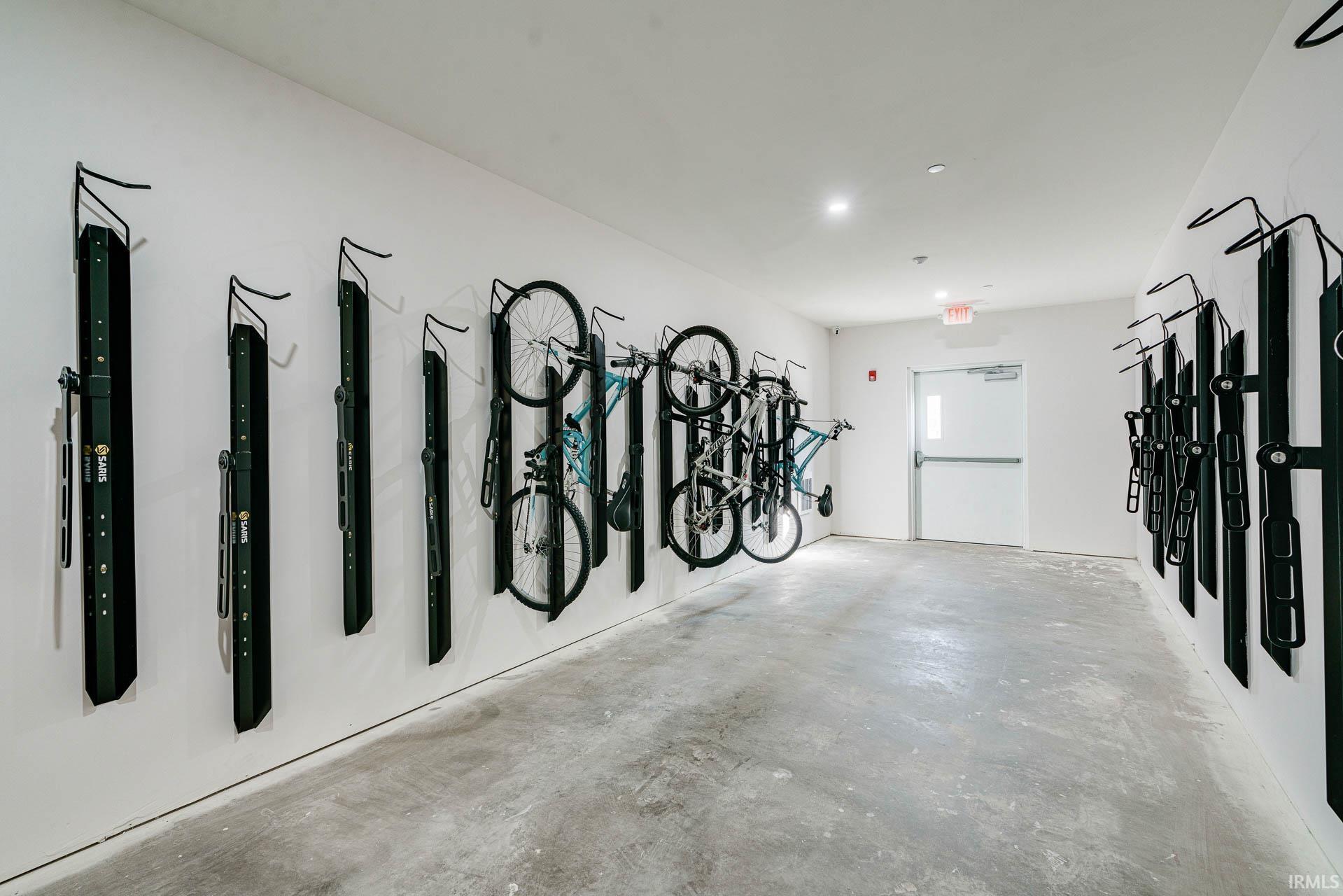 1010 Corby Unit 105, Apt Unit 105 Bre