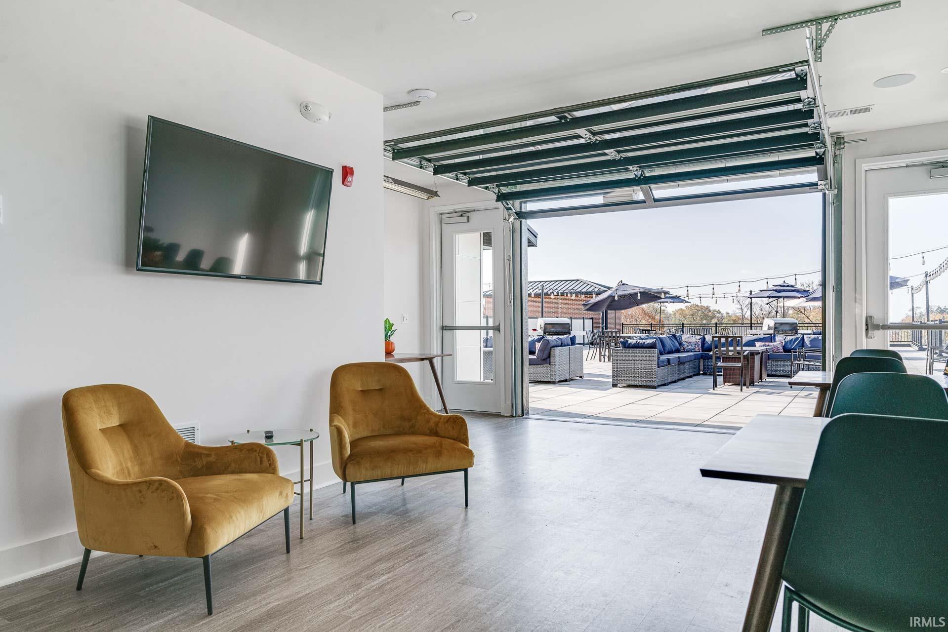 1010 Corby Unit 105, Apt Unit 105 Bre