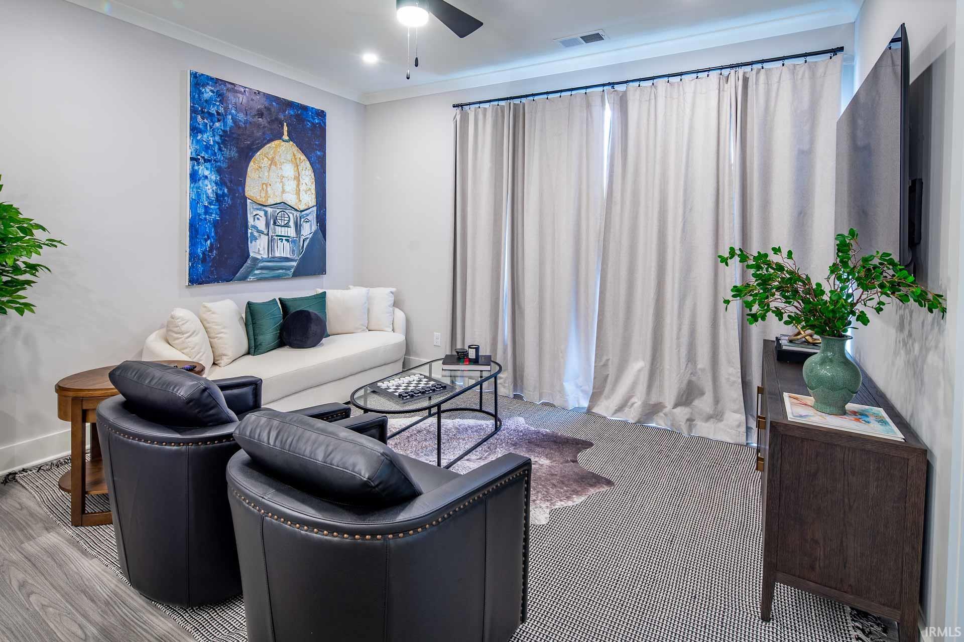 1010 Corby Unit 105, Apt Unit 105 Bre