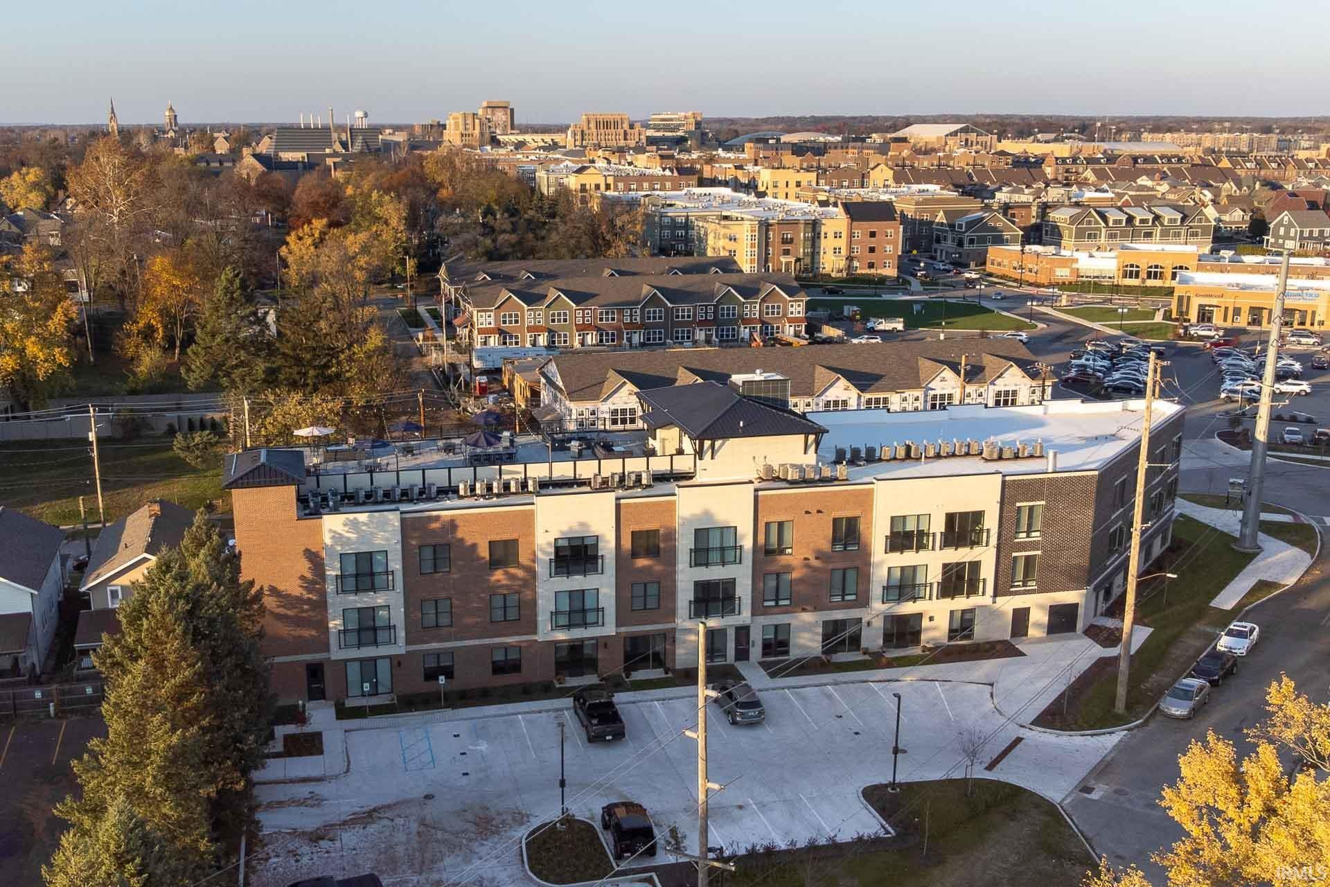 1010 Corby Unit 103, Apt Unit 103 Bre