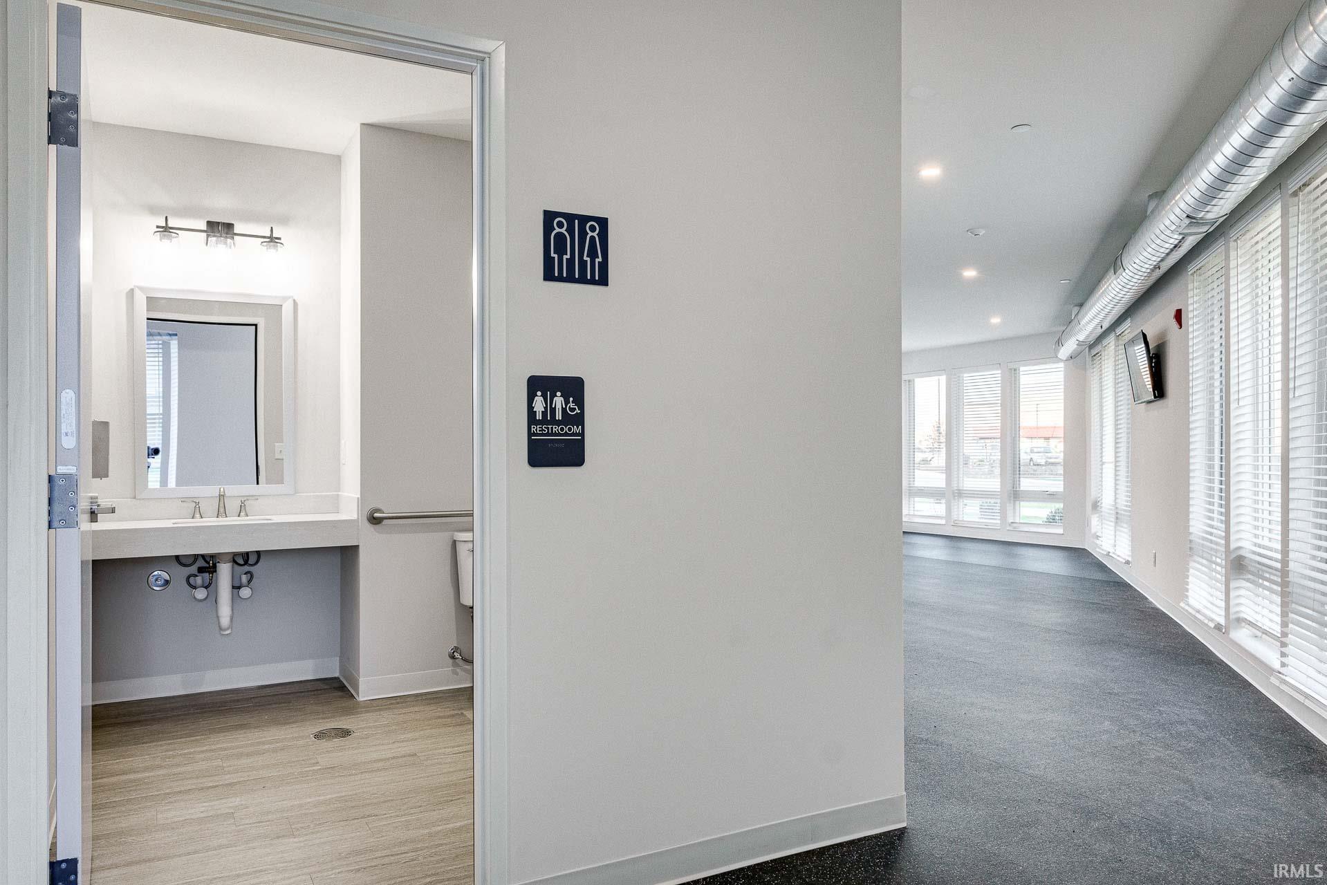 1010 Corby Unit 103, Apt Unit 103 Bre