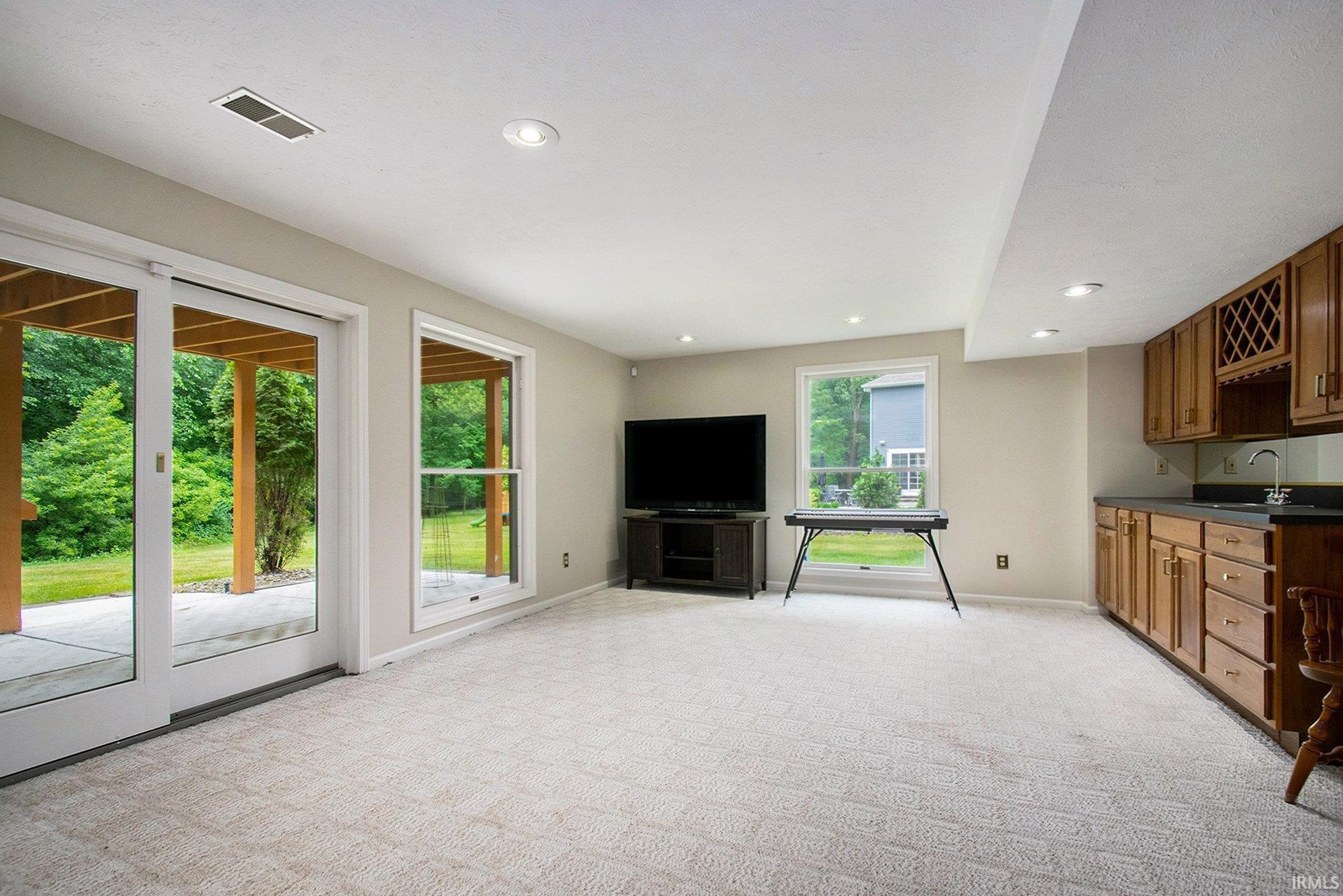 16913 Hidden Valley