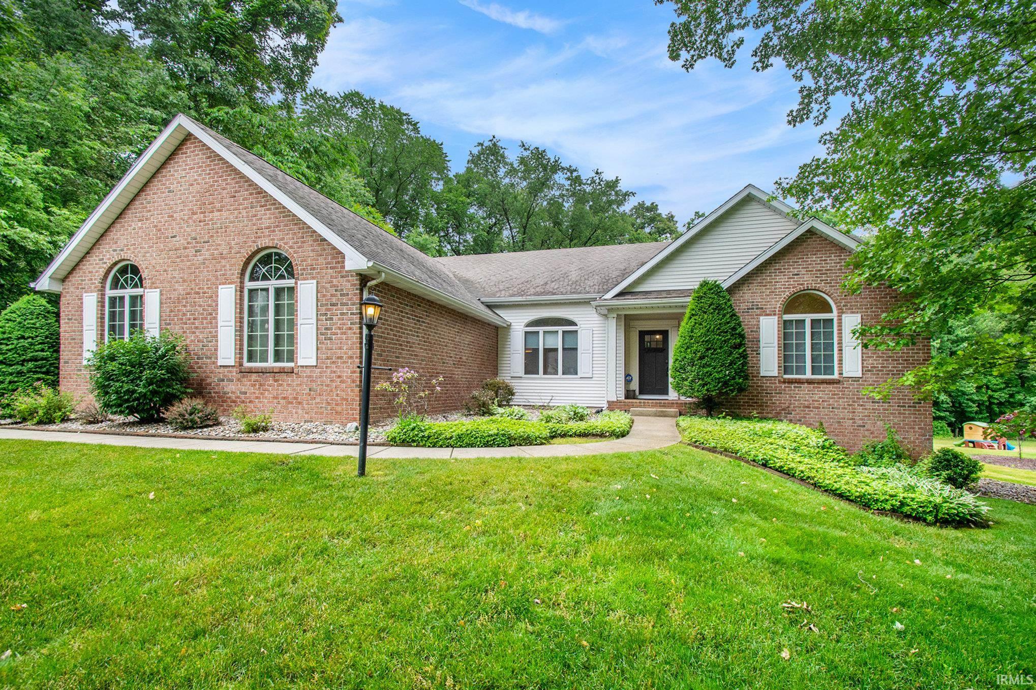 16913 Hidden Valley