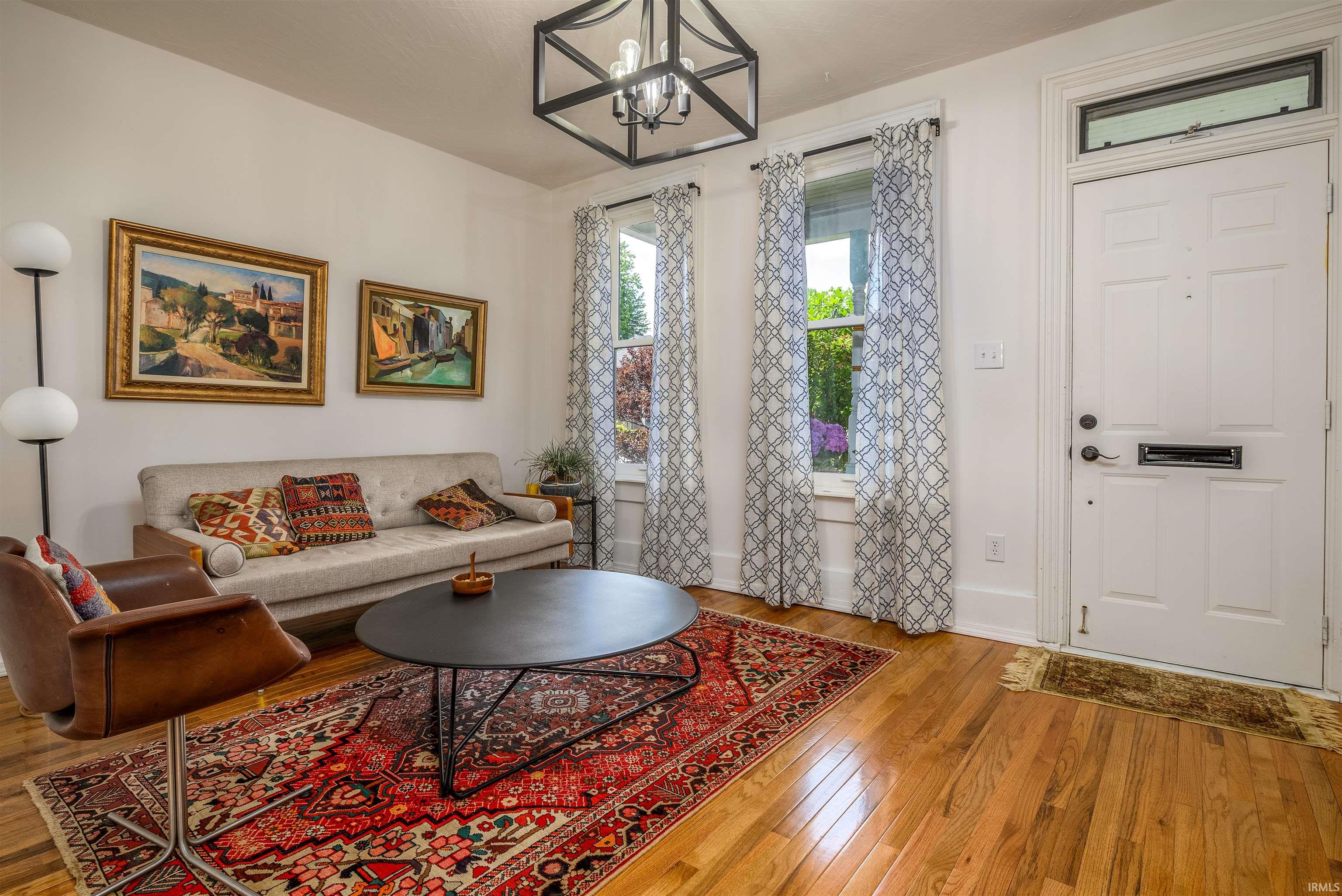 1029 Jefferson