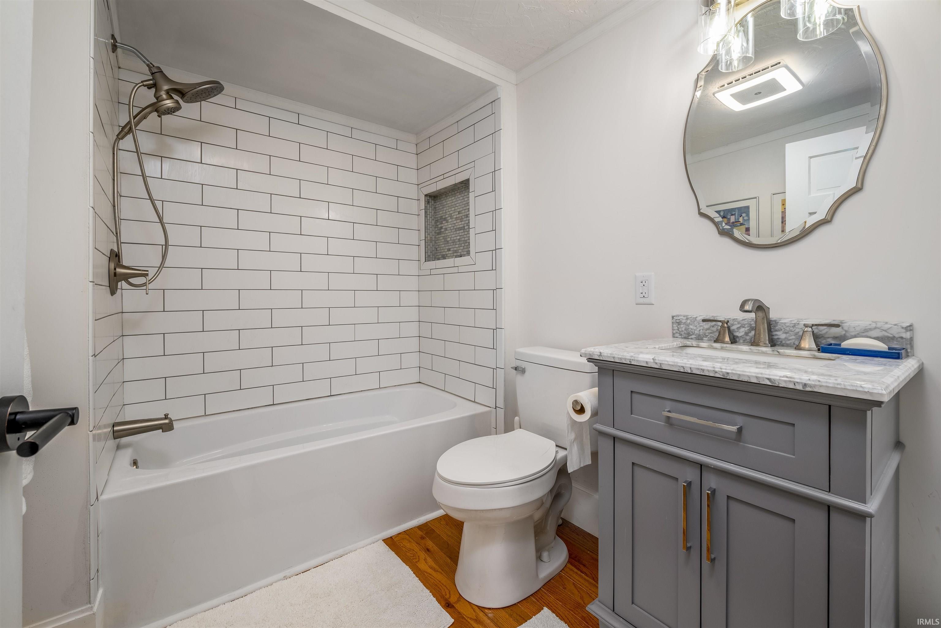 1029 Jefferson