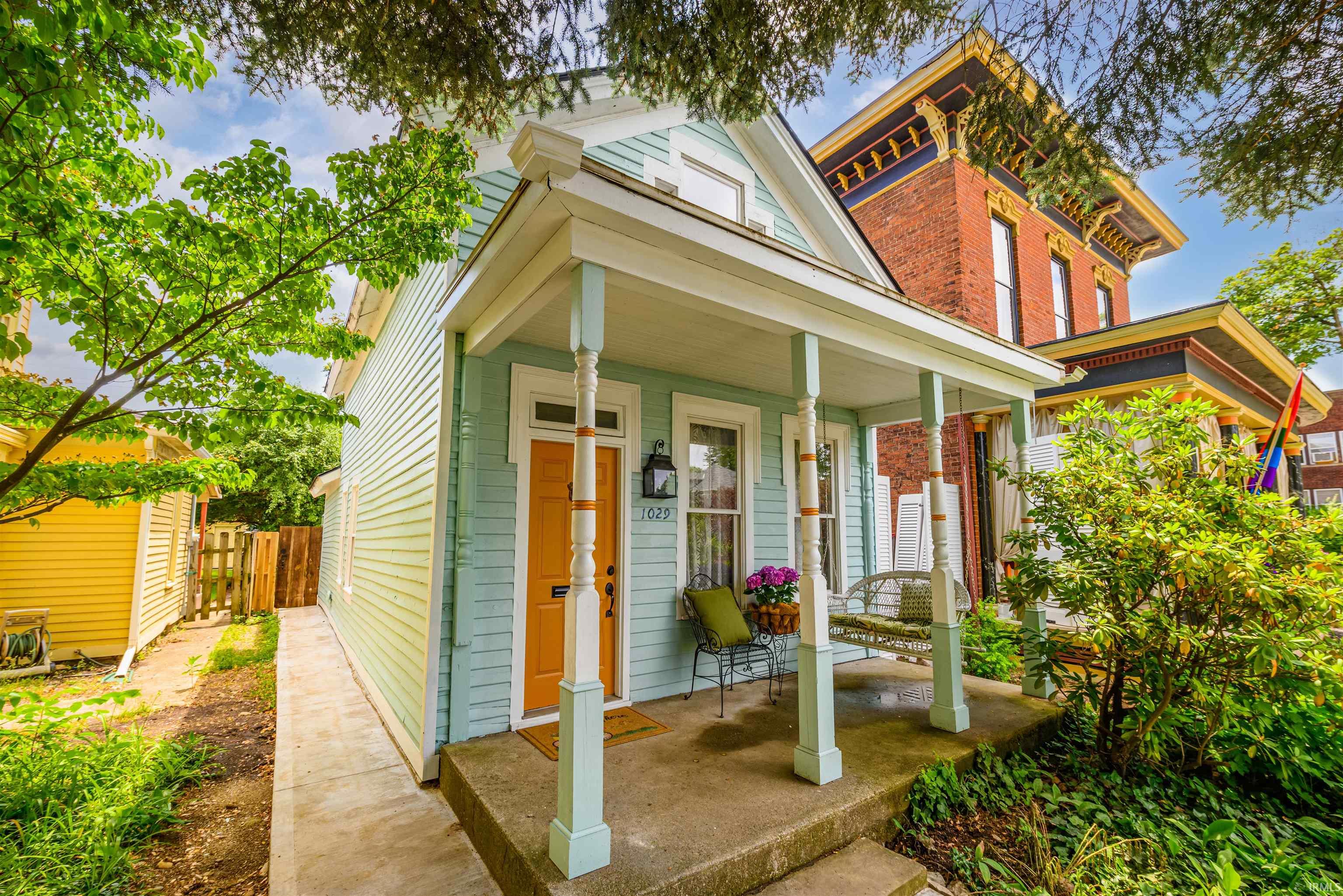 1029 Jefferson