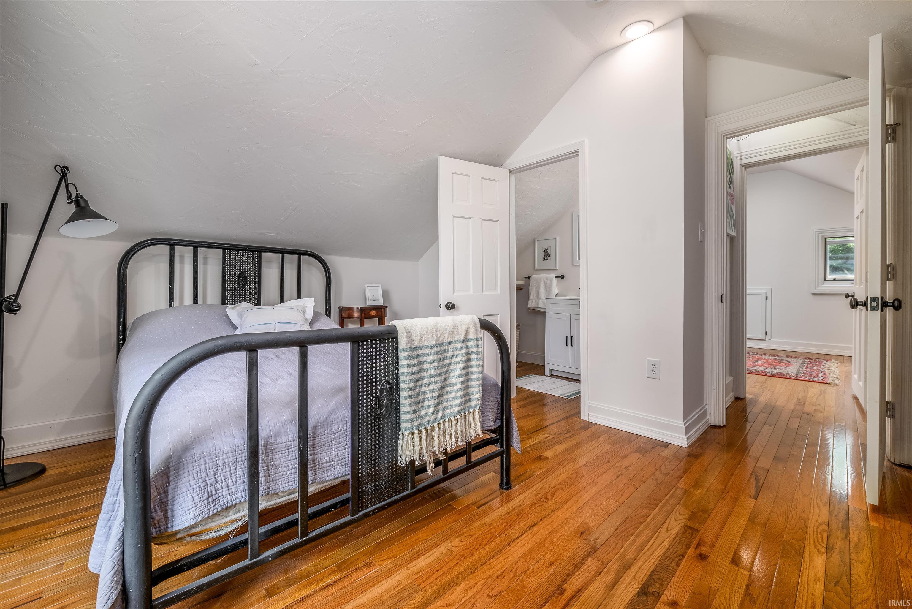 1029 Jefferson