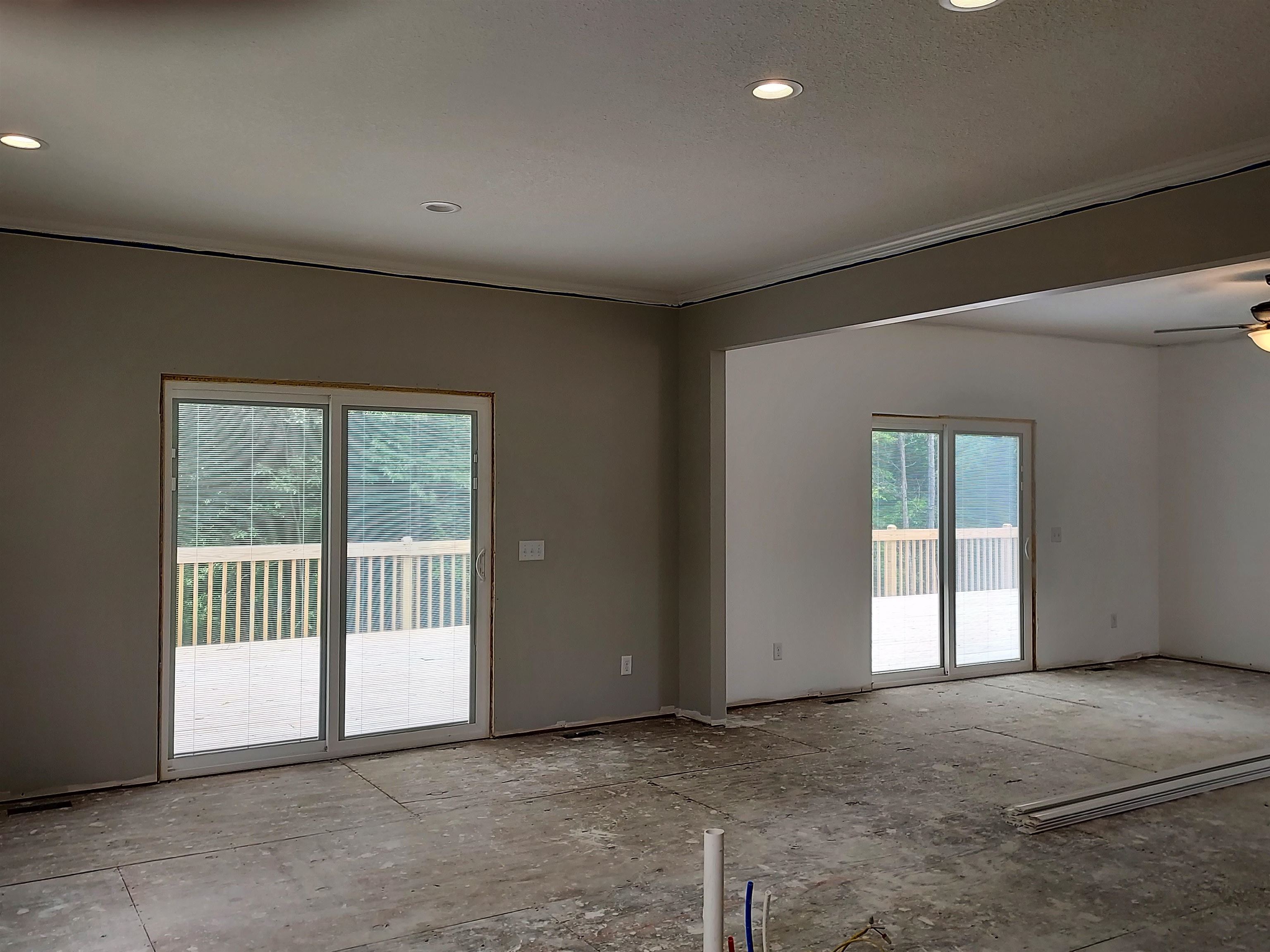 4580 Lincolnway
