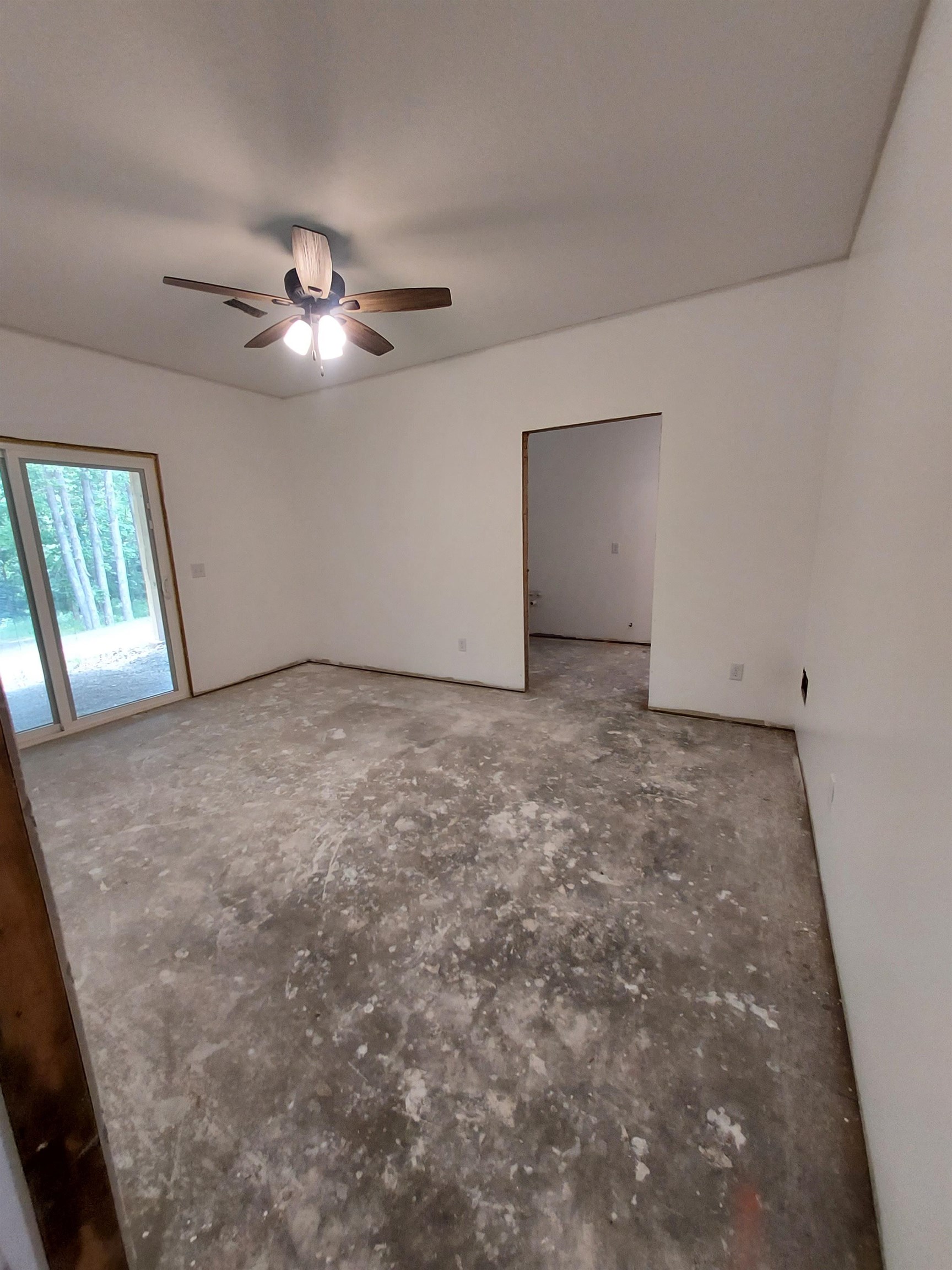 4580 Lincolnway