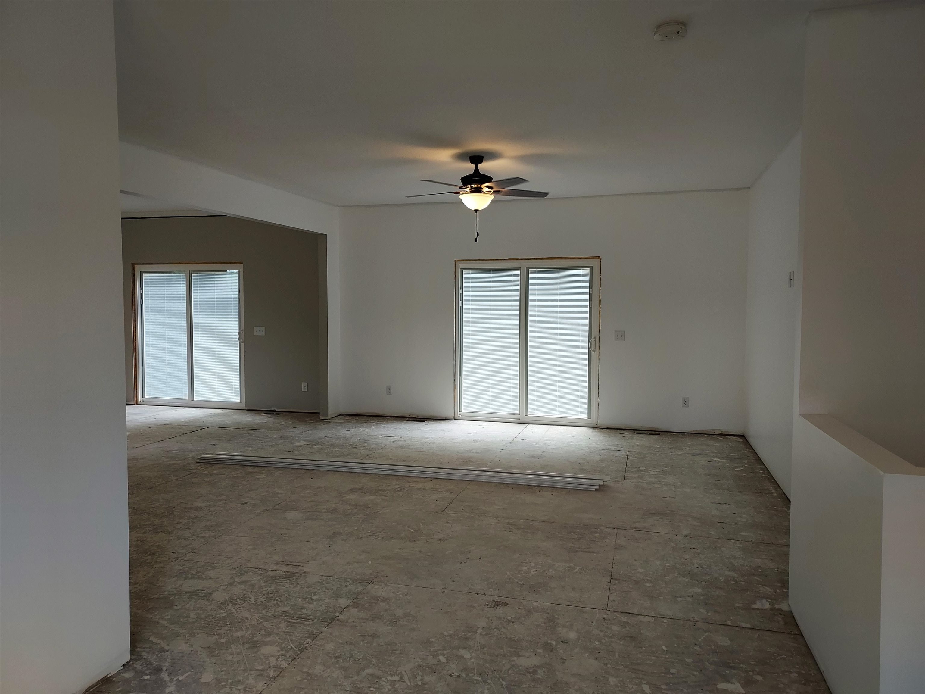 4580 Lincolnway