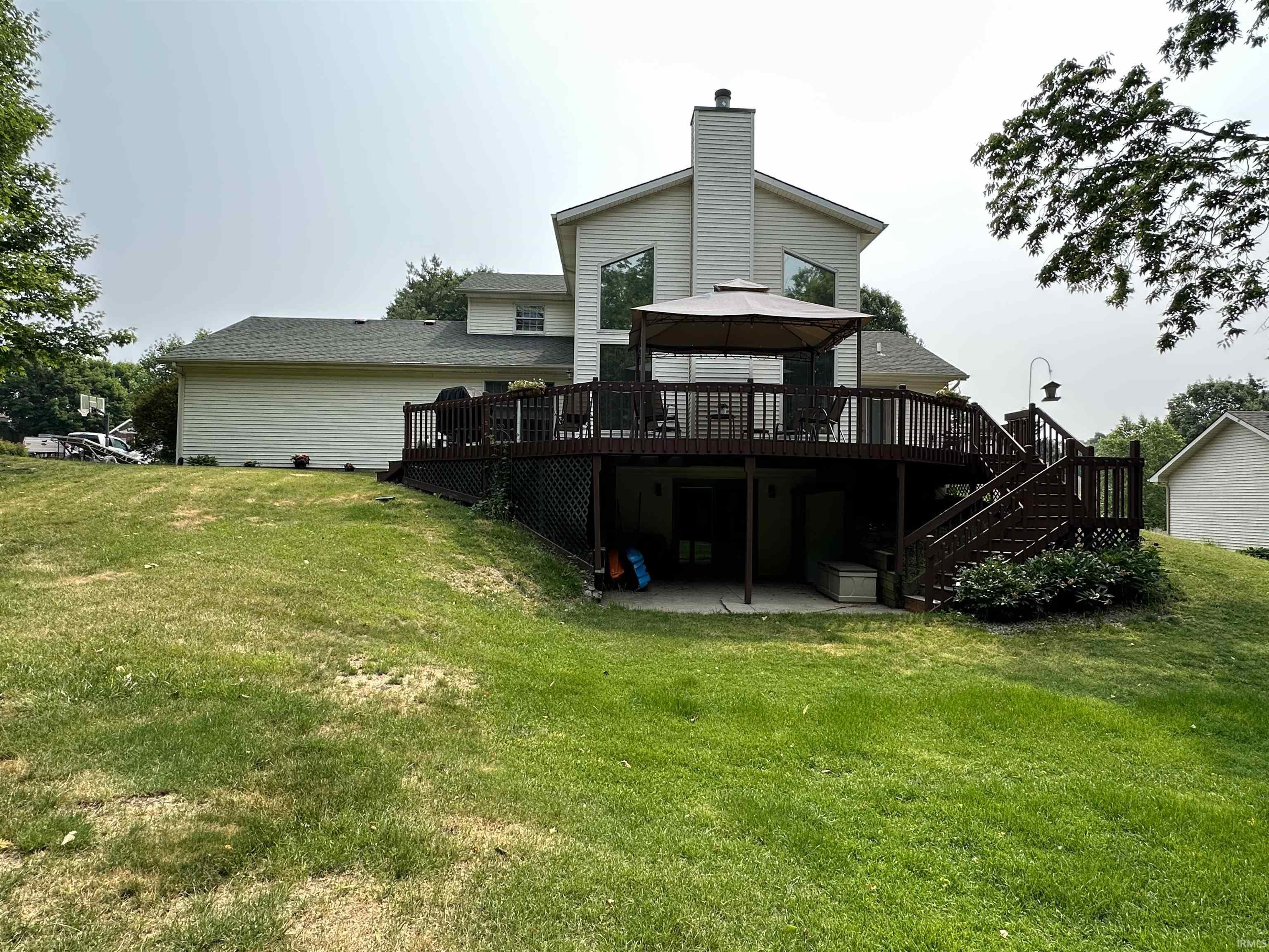 1105 Woodcrest