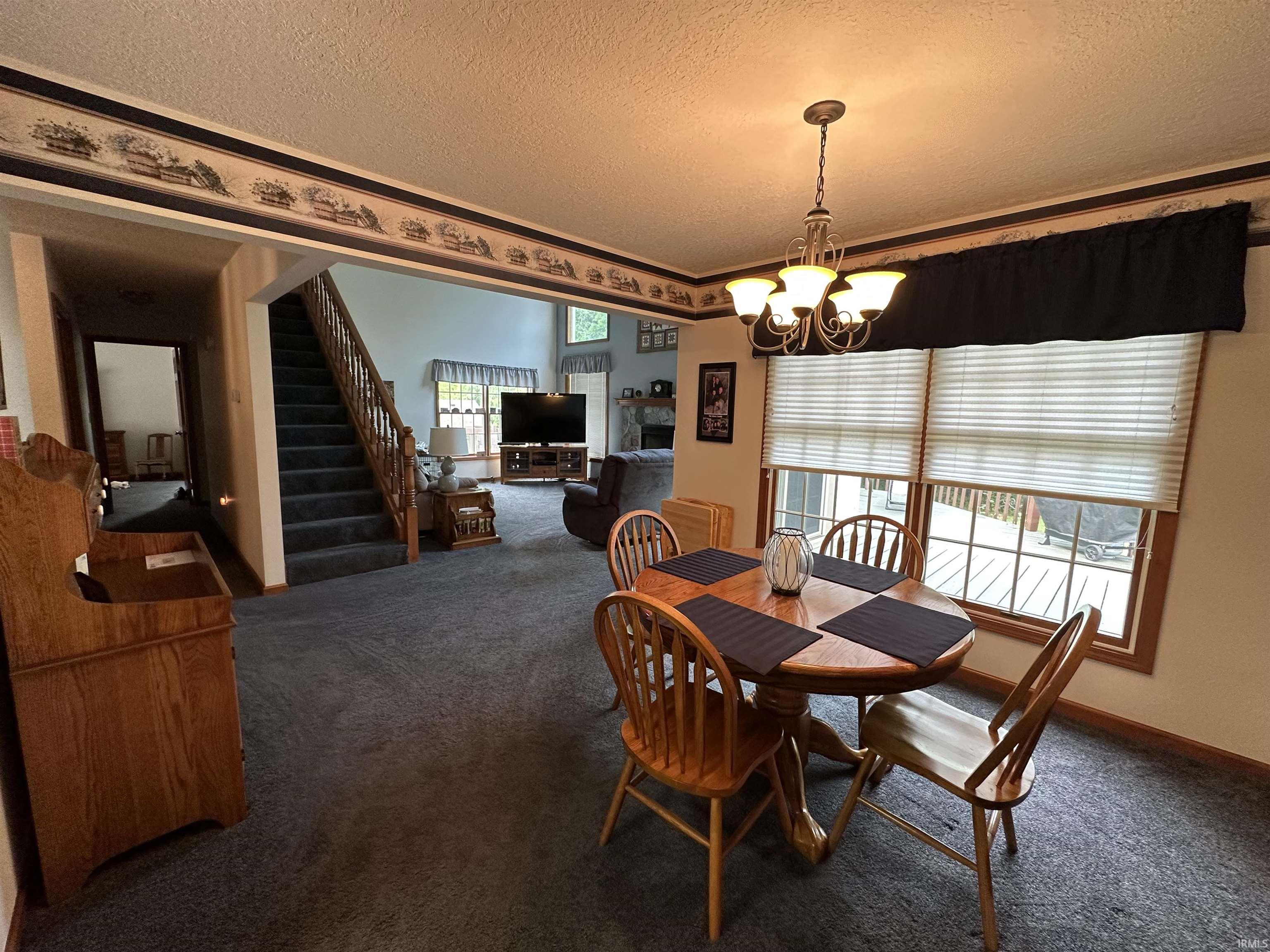 1105 Woodcrest