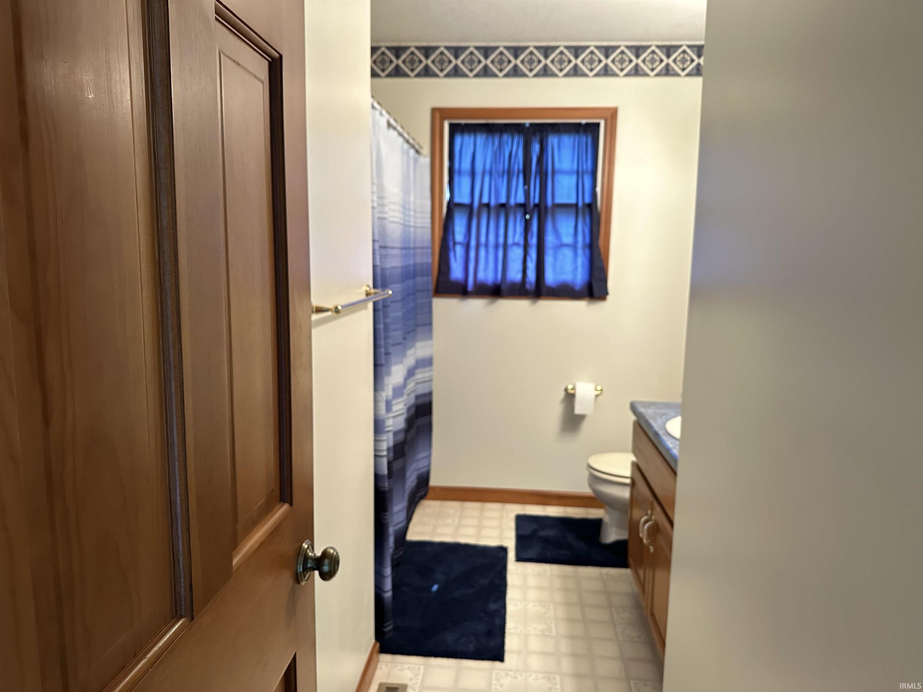 1105 Woodcrest