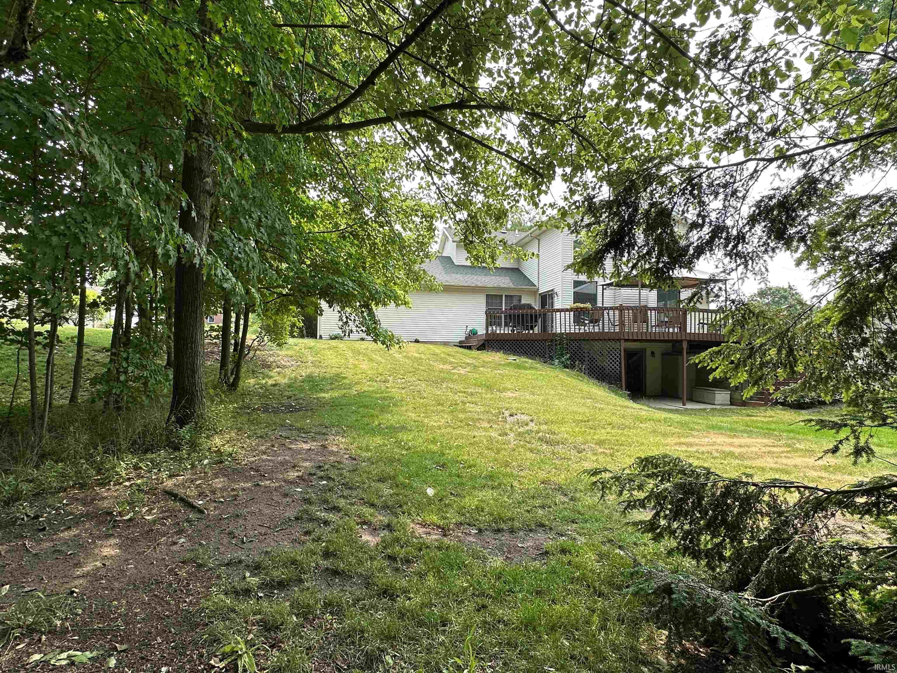 1105 Woodcrest