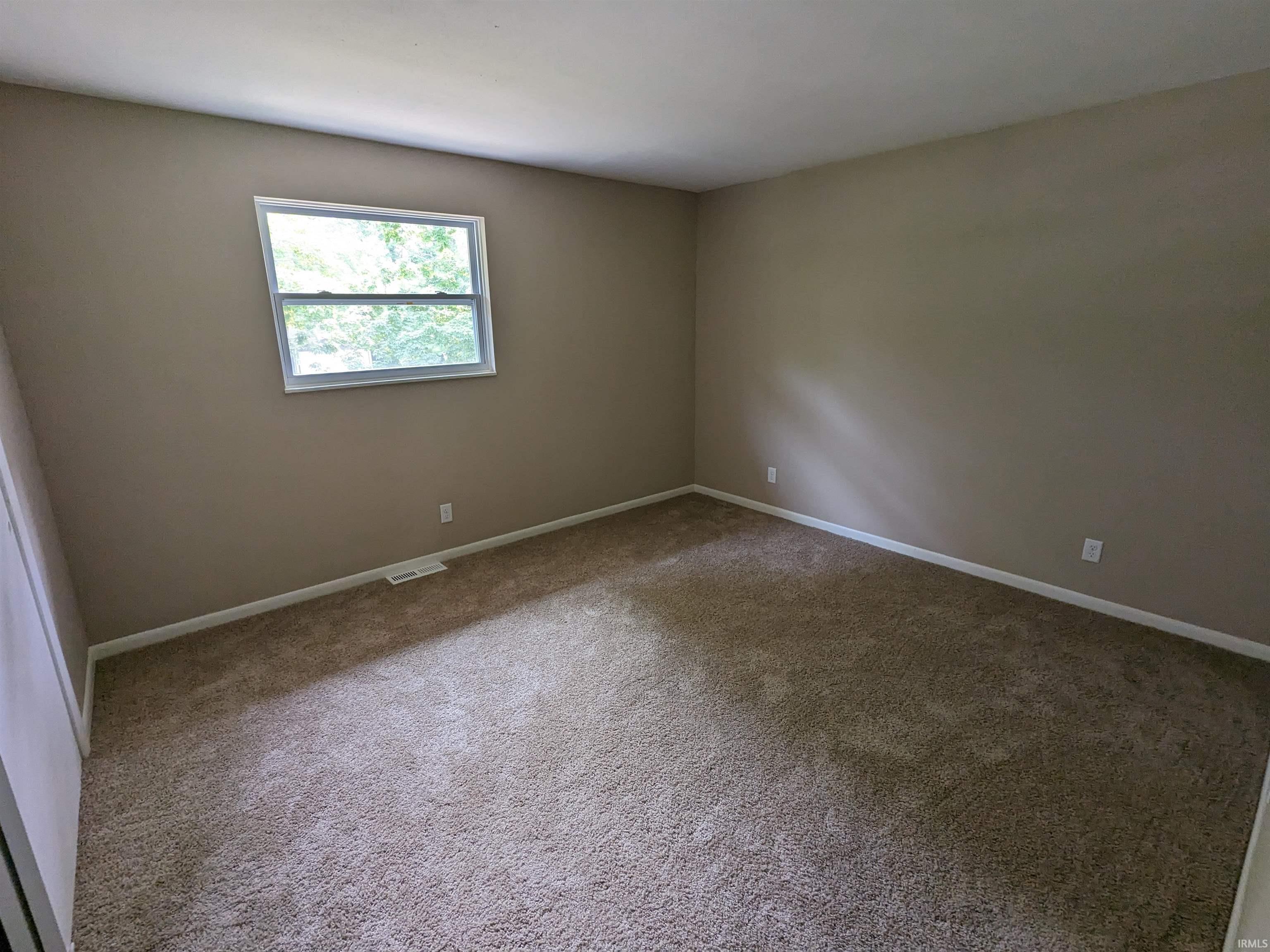 1701 Glen Elm