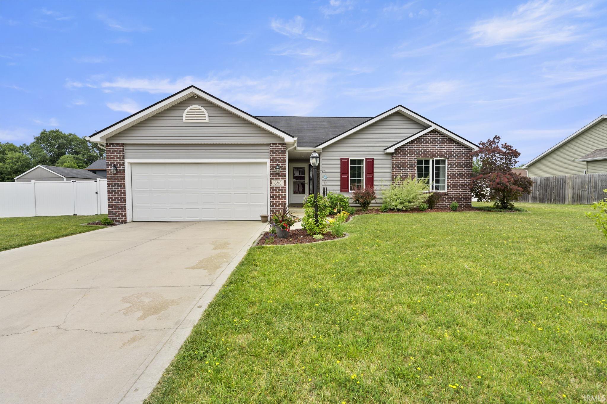 888 Deer Path