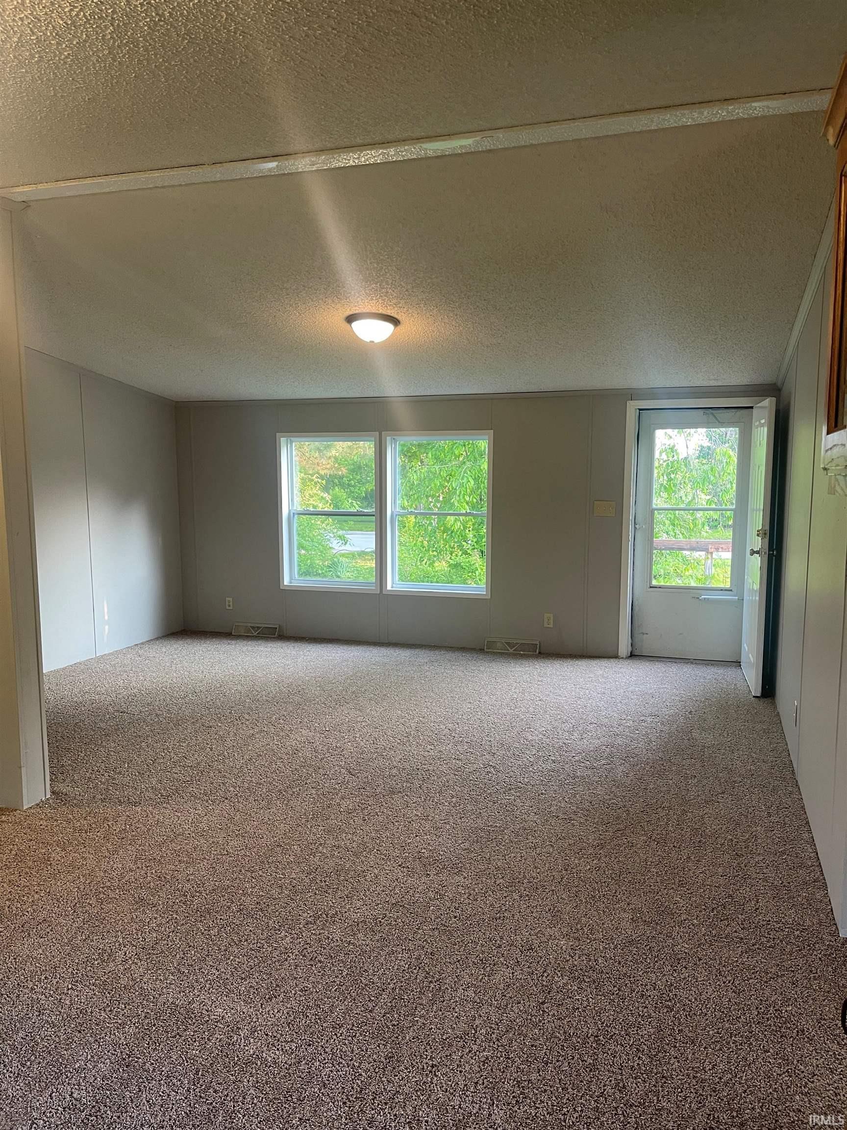 3506 Reynolds