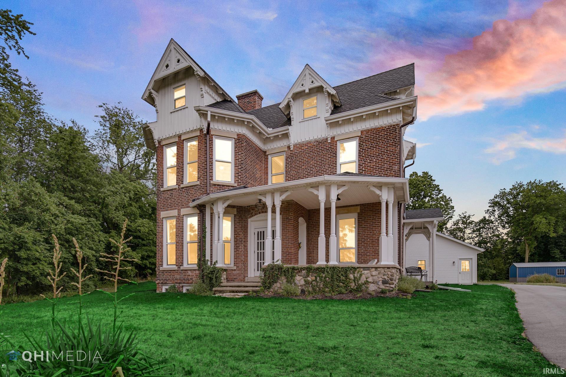 1715 Lake