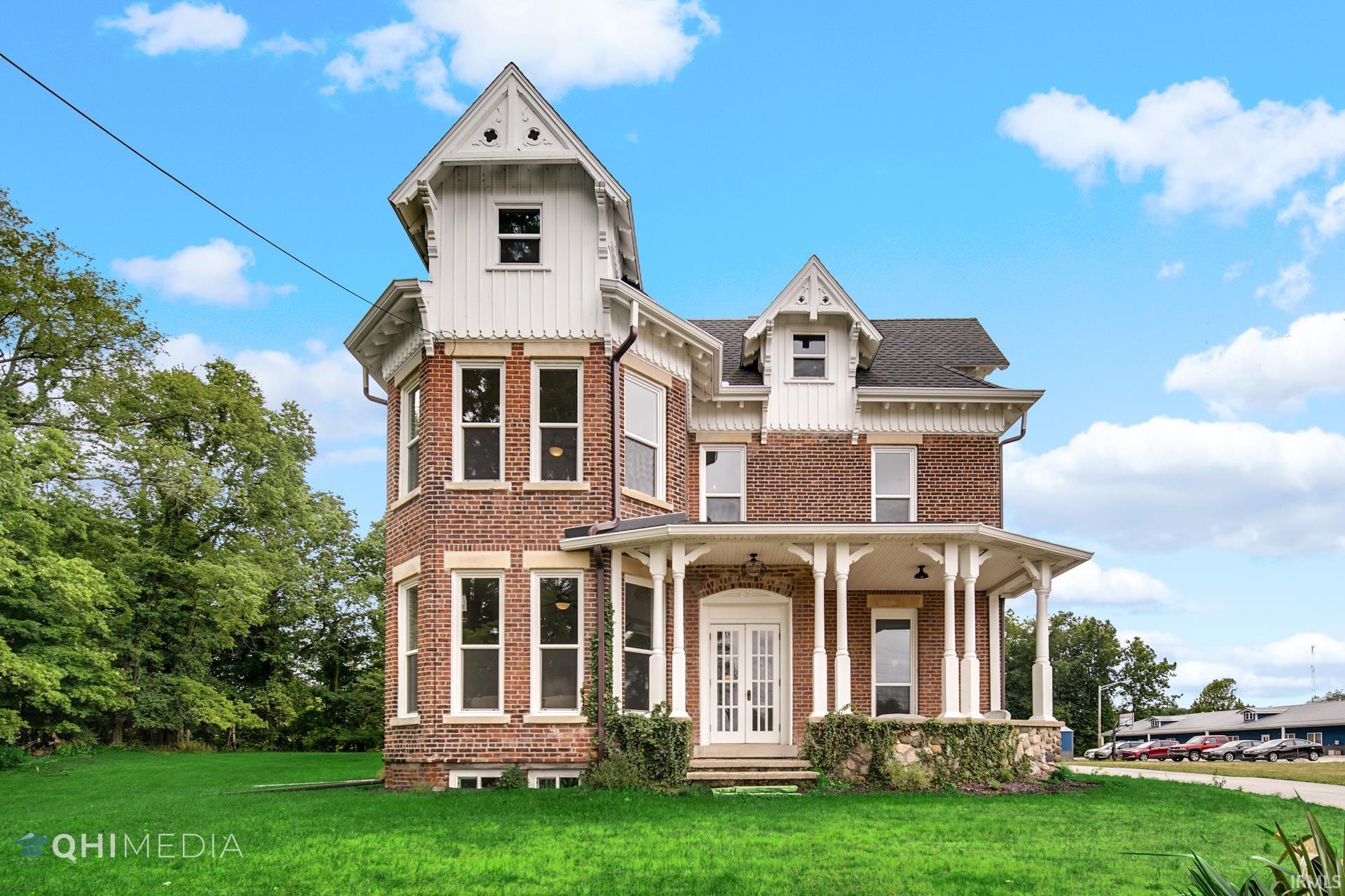 1715 Lake