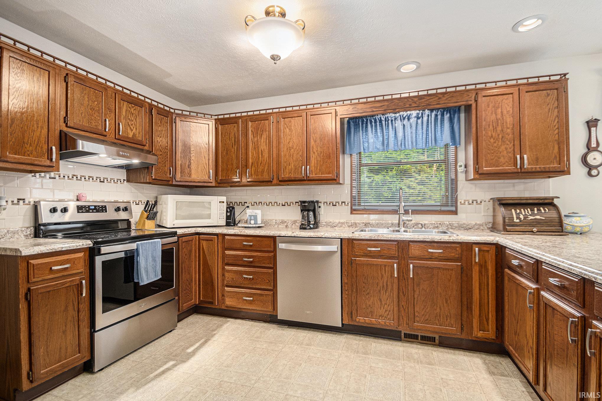 50780 Sherwood