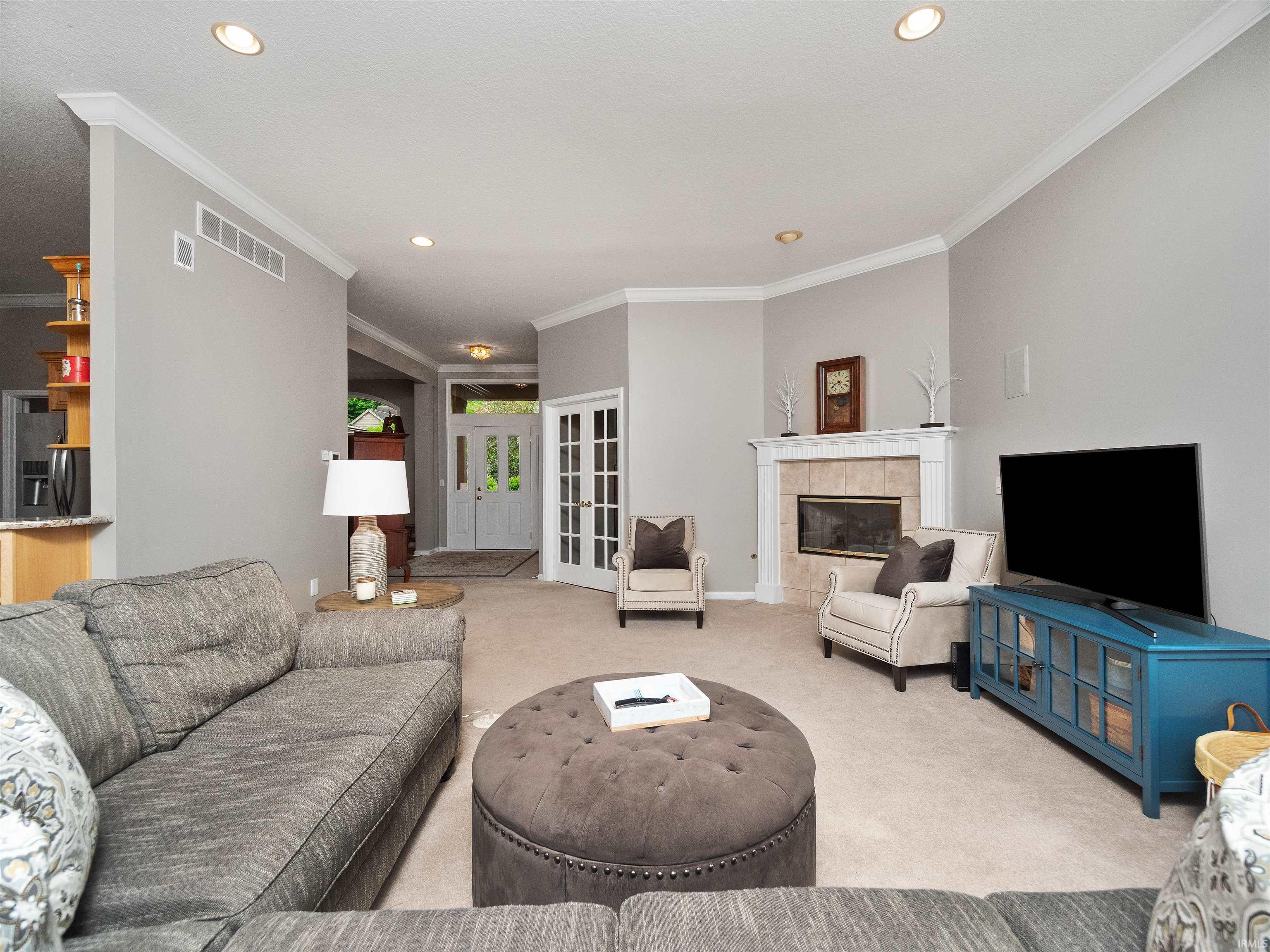10401 Woodland
