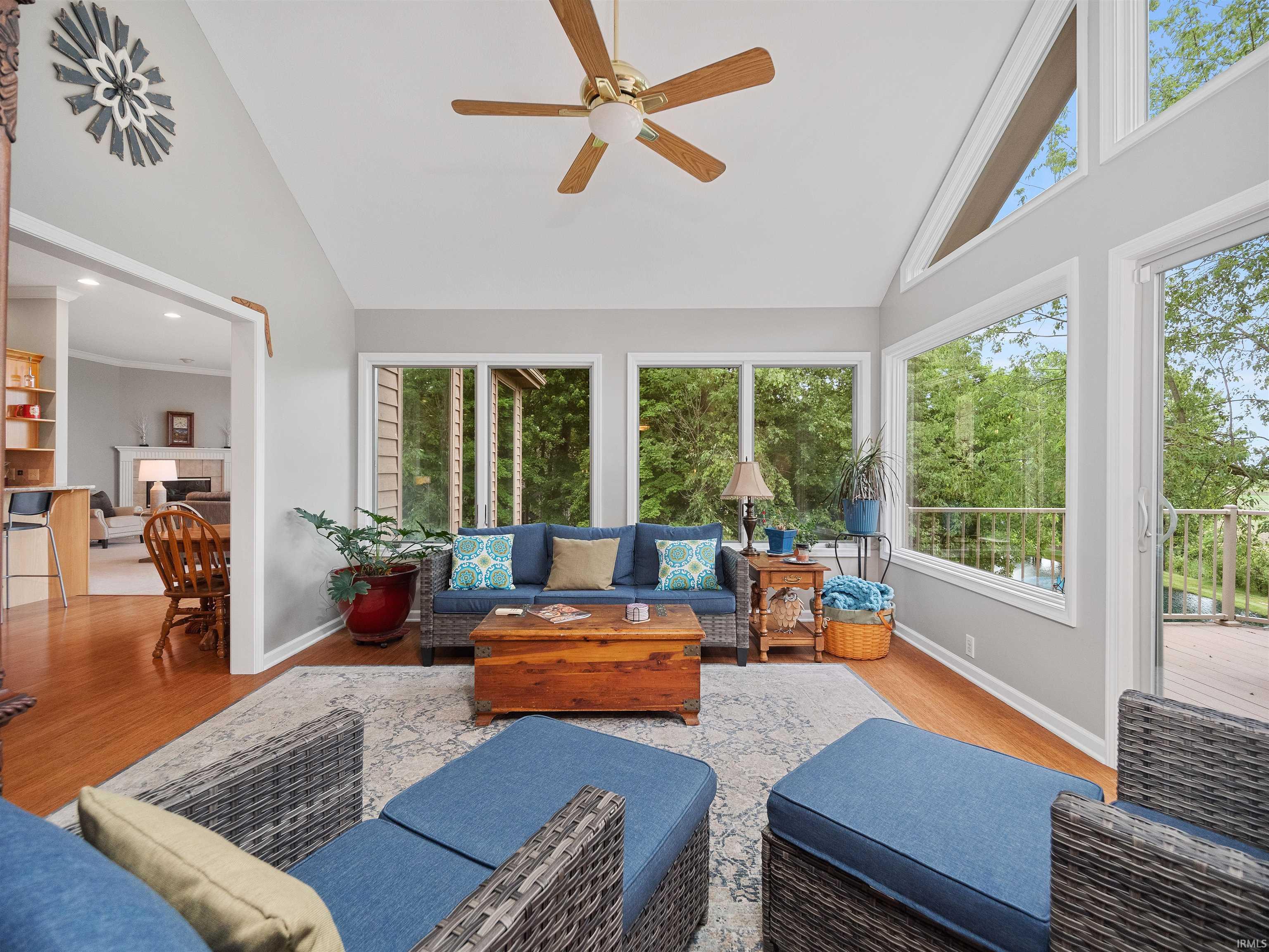 10401 Woodland