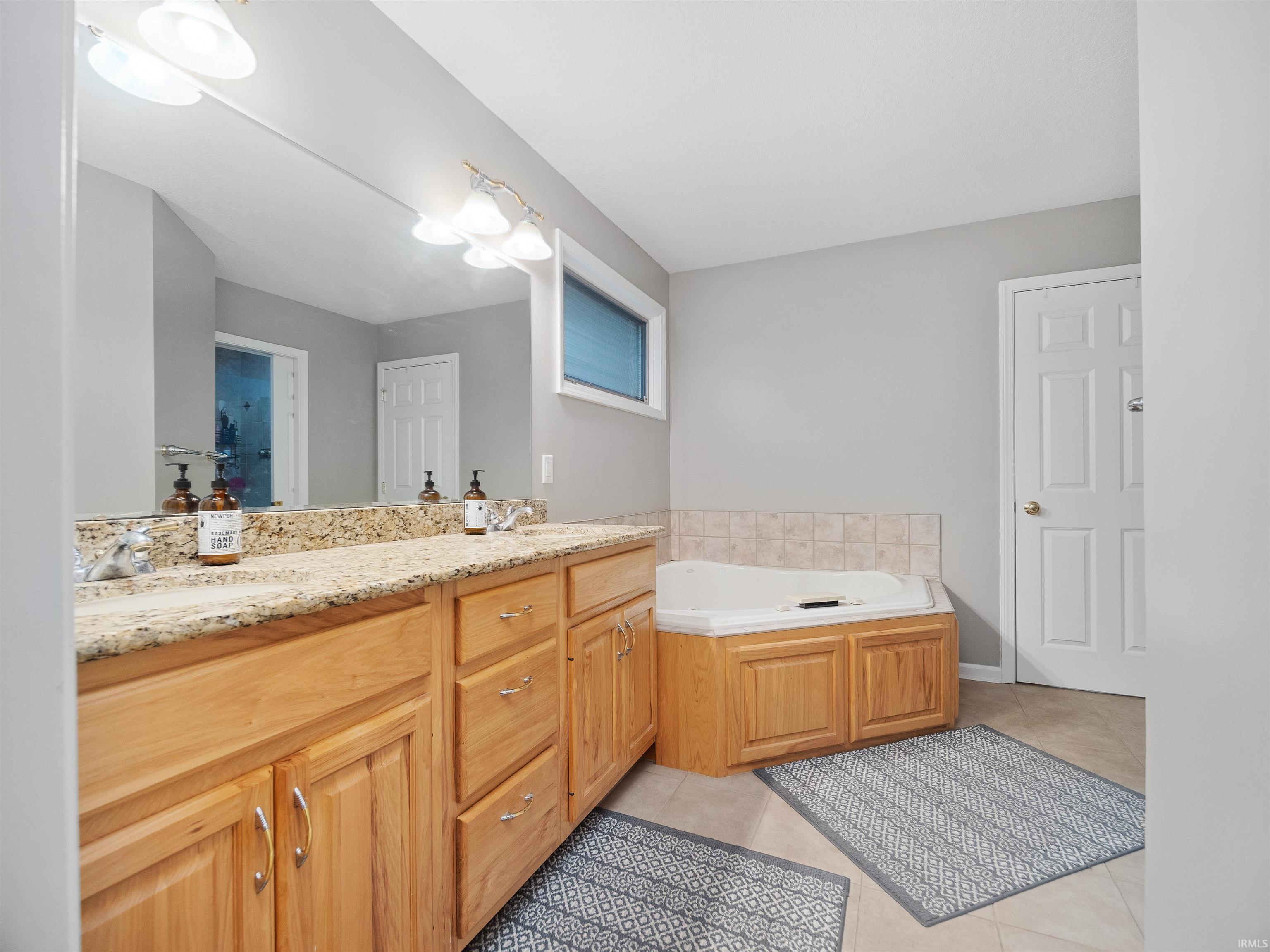 10401 Woodland