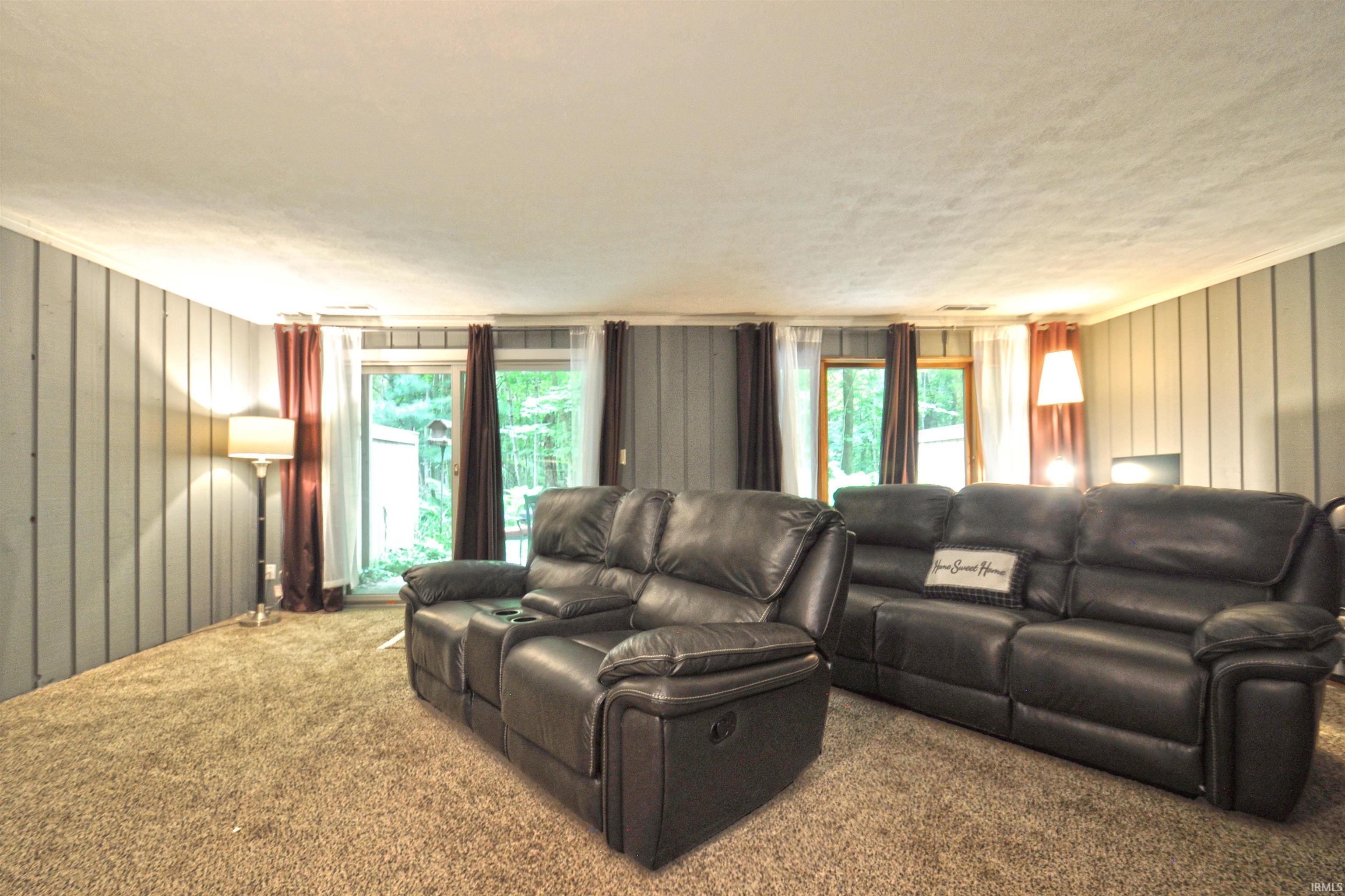 2049 Trailridge